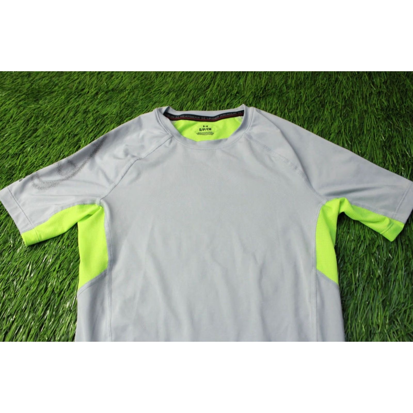 Under Armour Under Armour HeatGear Shirt Men Training Compression Jersey Tee S Gray and Neon Shirt Men Regular XS? Size US S / EU 44-46 / 1 - 3 Thumbnail