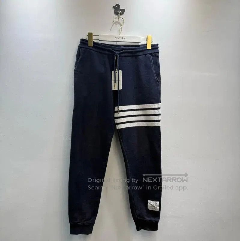 Thom Browne Thom Browne Casual Navy Cotton Trousers . Size US 26 / EU 42 - 1 Thumbnail