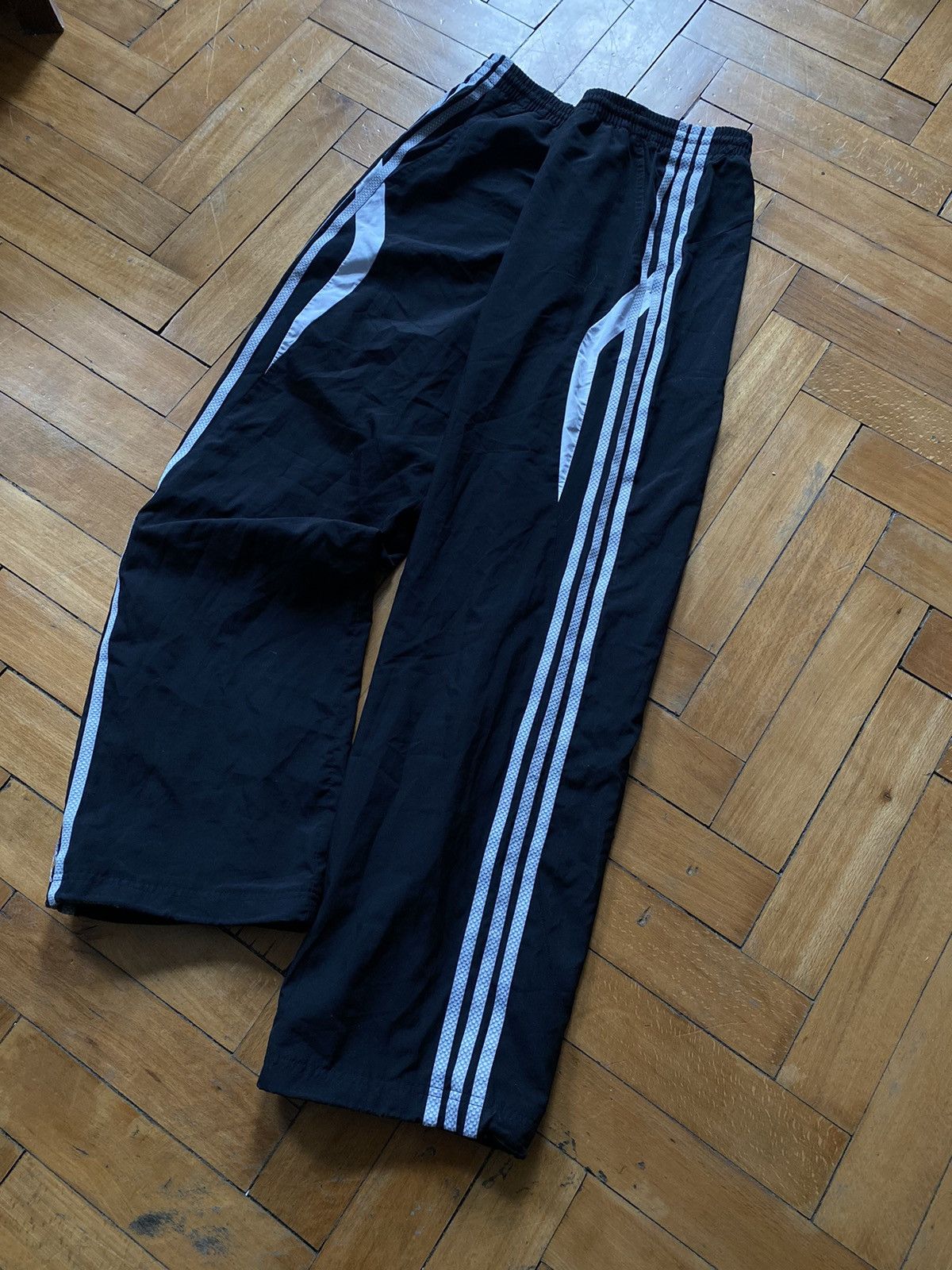 Other Vintage Baggy Adidas Track Pants Wide Leg Fit Size US 32 / EU 48 - 3 Thumbnail