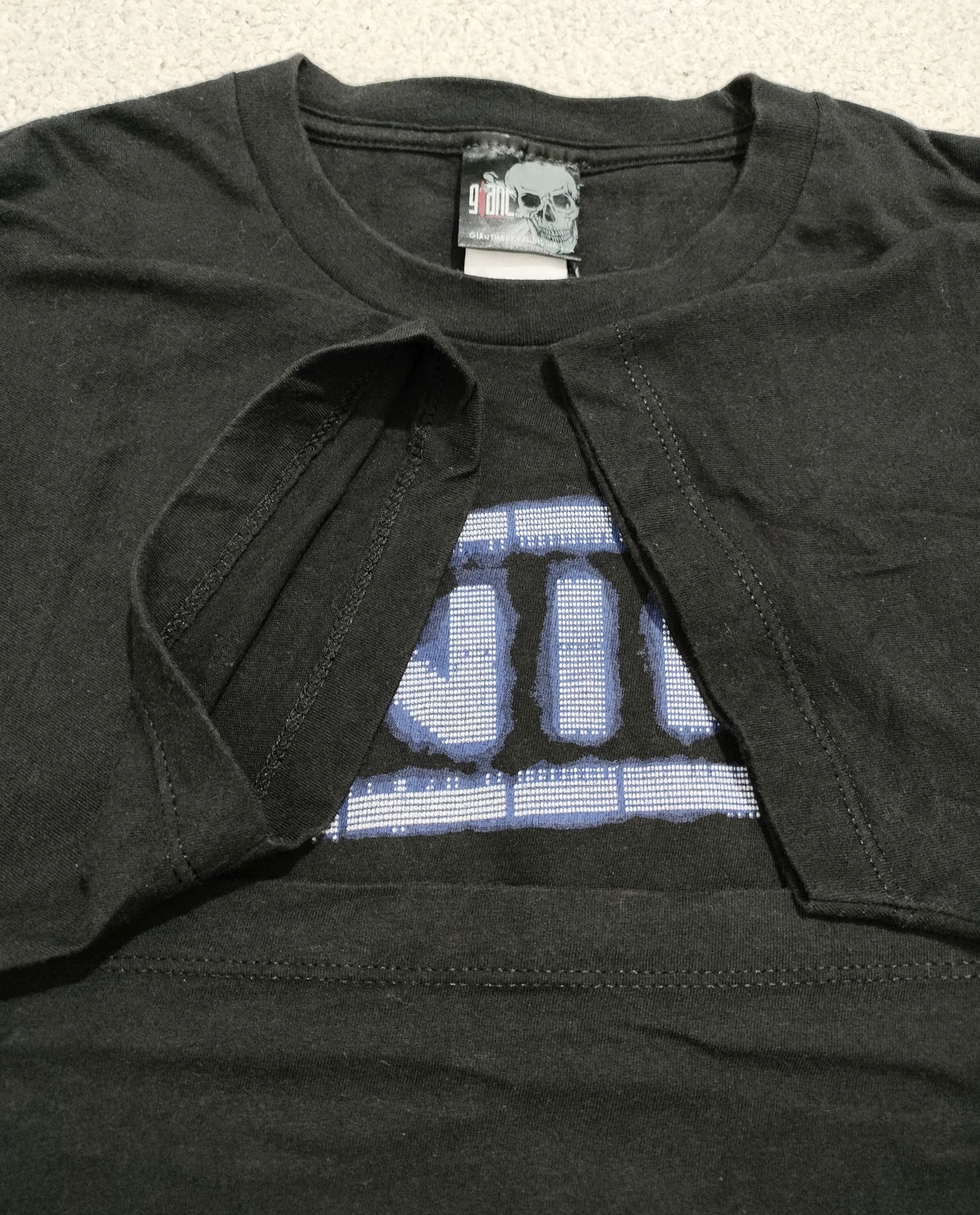 Band Tees Rare NIN - Nine Inch Nails blue neon logo Vintage Tee Size US L / EU 52-54 / 3 - 5 Thumbnail