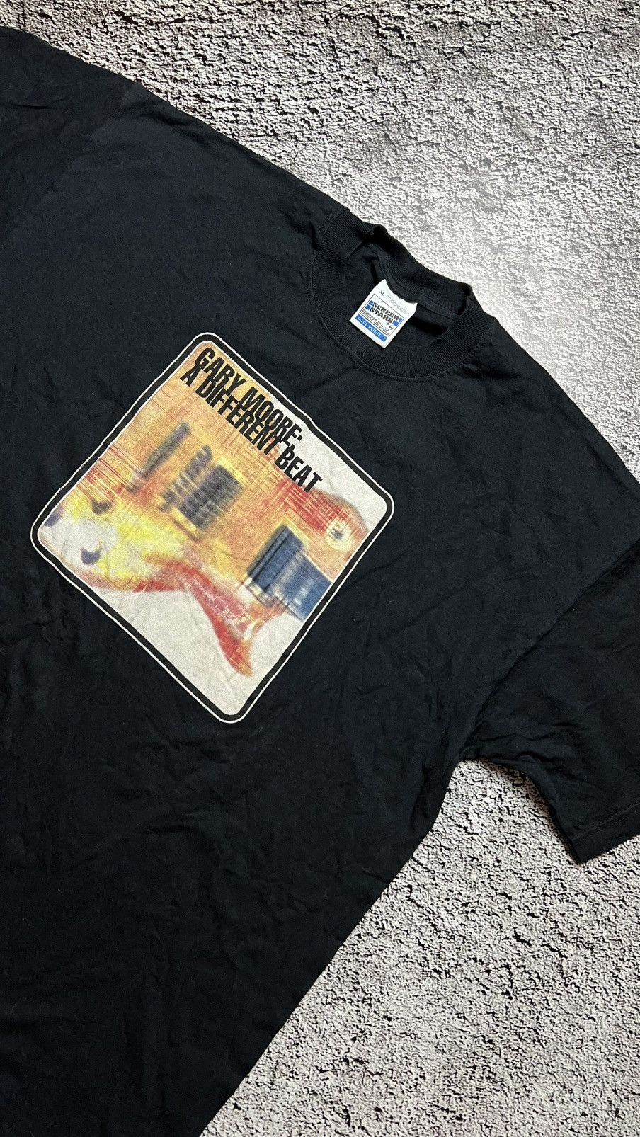 Vintage 1999 Gary Moore different beat tour screeb stars t shirt Size US XL / EU 56 / 4 - 3 Thumbnail