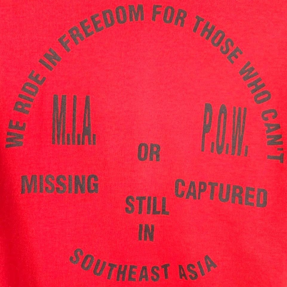Vintage VINTAGE POW MIA T Shirt Mens Size Small Red 80s Veterans Motorcycle Club USA Shirt Mens S Red 80s 90s Biker Motorcycle Nomads Made In USA Size US S / EU 44-46 / 1 - 5 Thumbnail