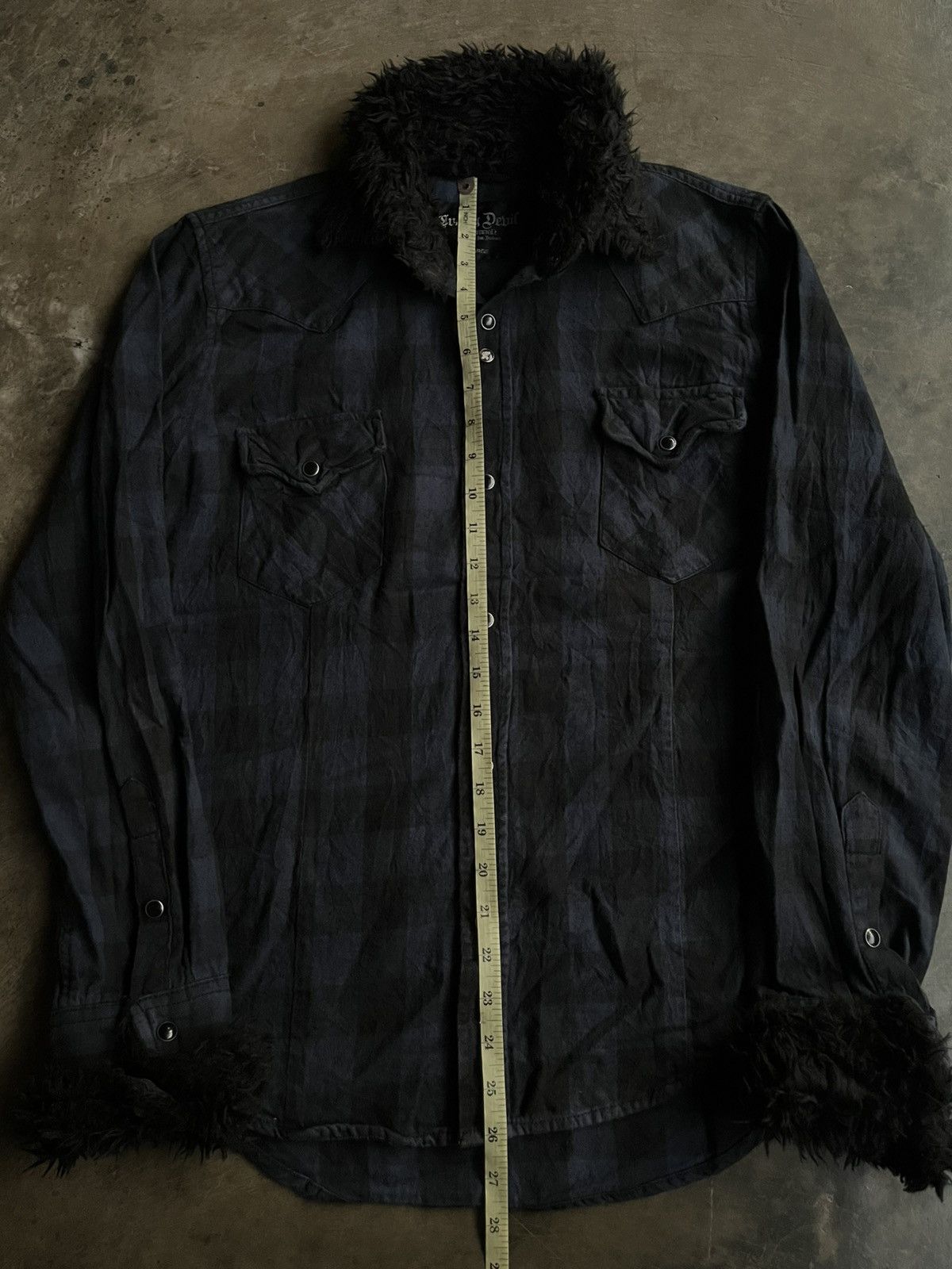 14th Addiction JAPANESE CRAZY DEVIL FUR PLANEL GOTHIC VKEI PUNK SHIRTS Size US L / EU 52-54 / 3 - 12 Thumbnail