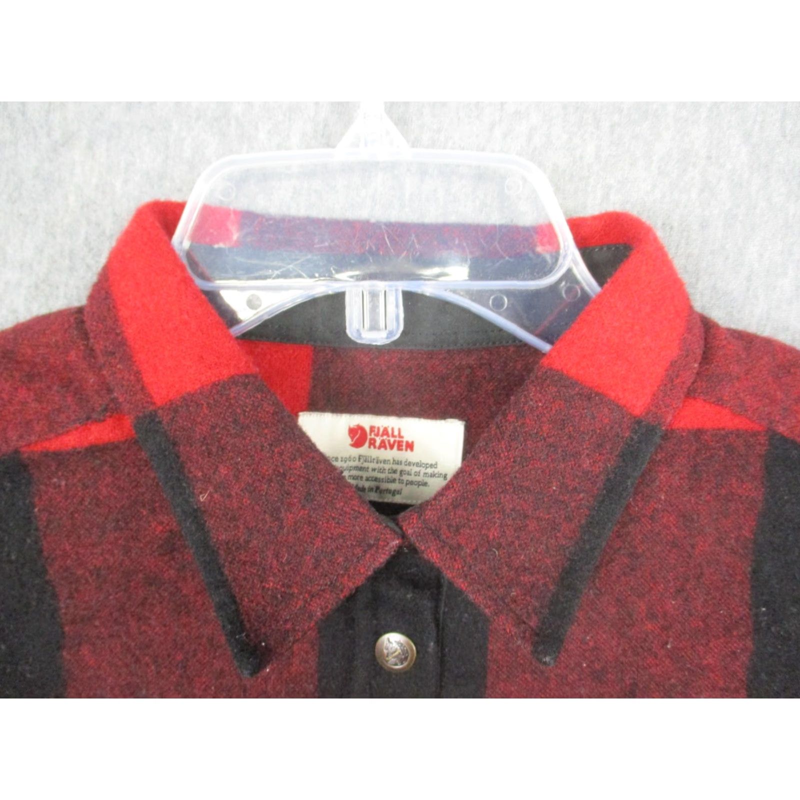 Vintage Fjällräven Shirt Womens Medium Red Black Canada Wool Blend Buffalo Plaid Snap Size M / US 6-8 / IT 42-44 - 4 Thumbnail