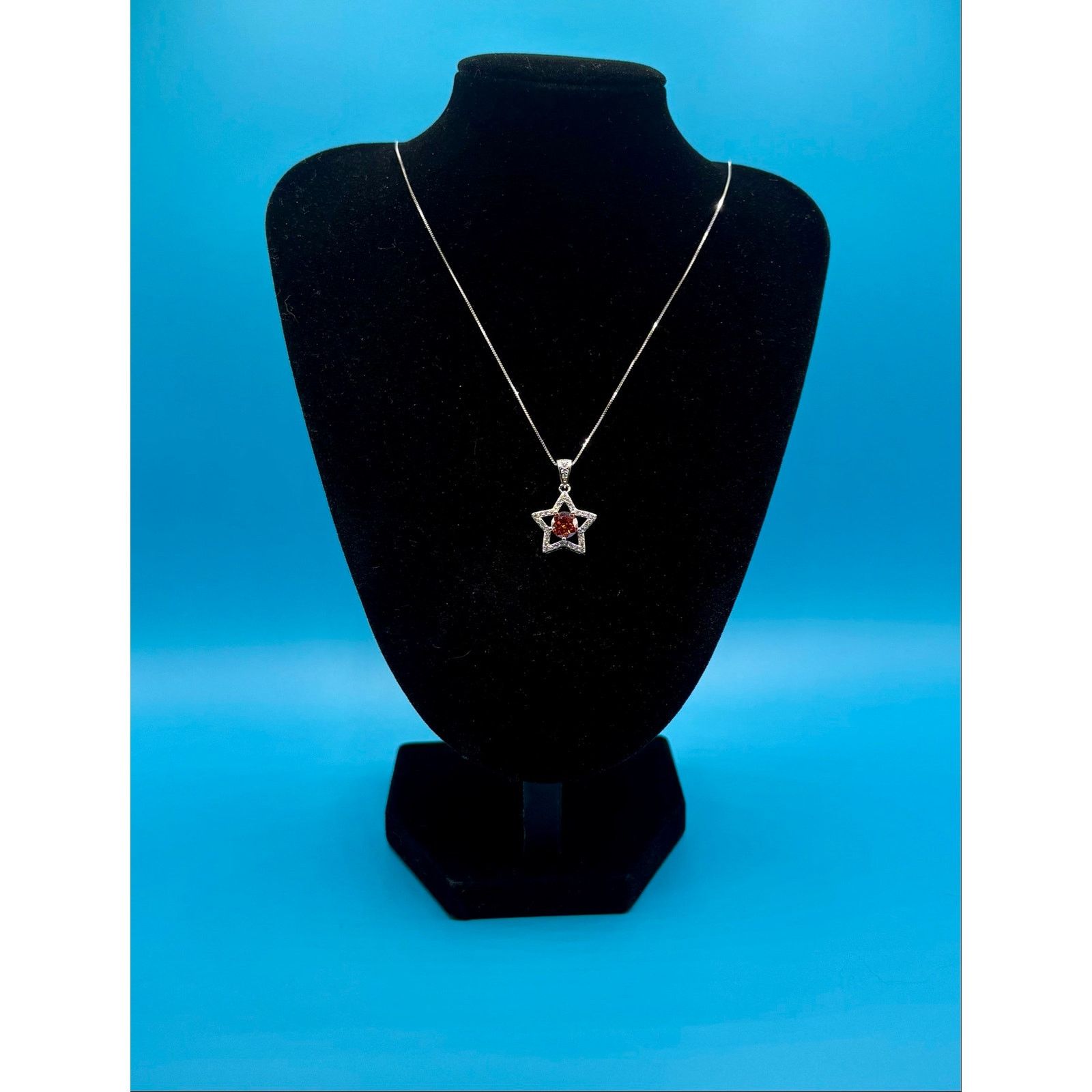 Jewelry NEW 1.5ct Orange/Wht Moissanite Star 17" Necklace,925 Silver Size ONE SIZE - 3 Thumbnail