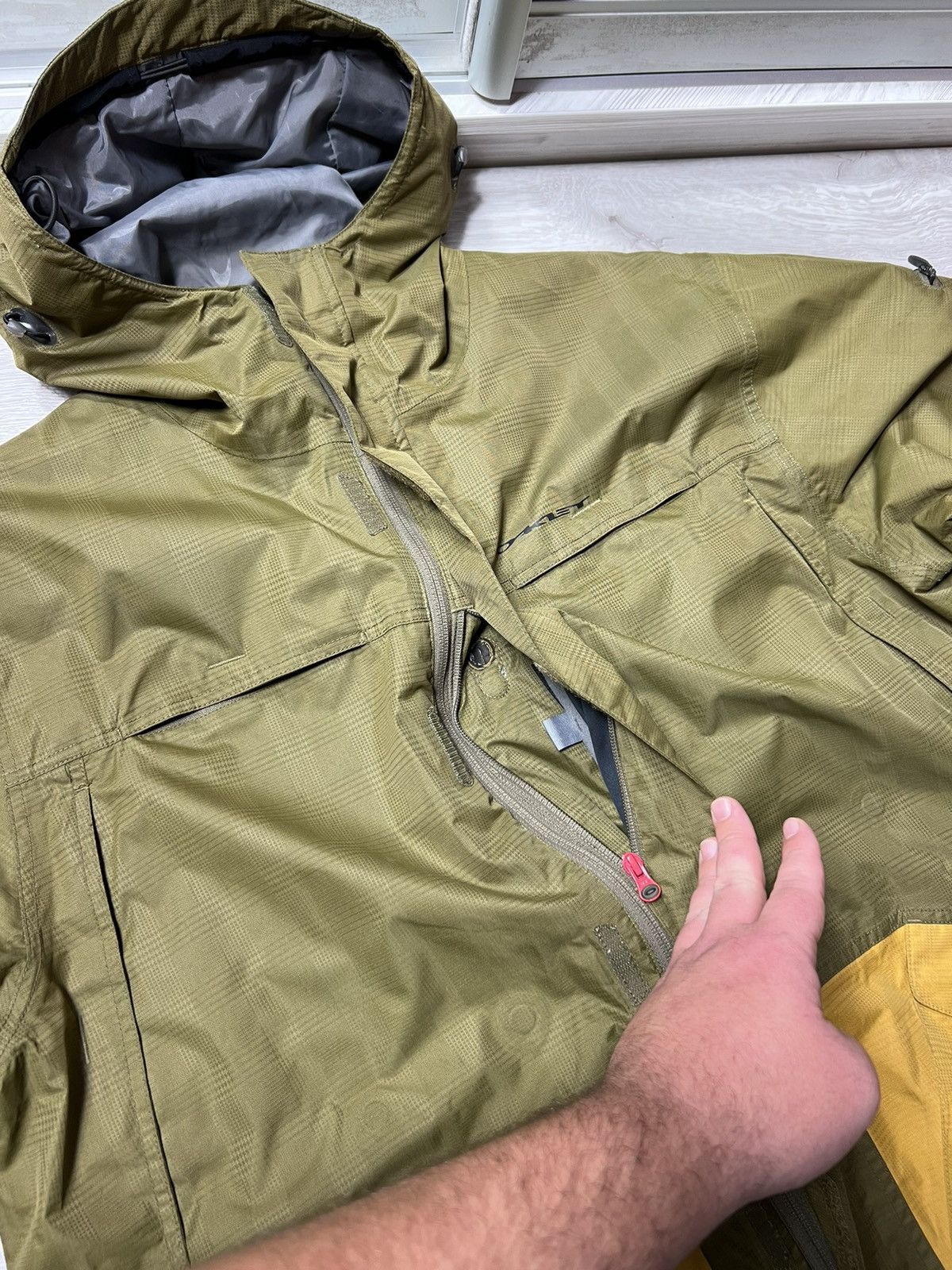 Oakley Rare 2000's Oakley Road Fuel Tactical Cargo Magnet Jacket Size US XL / EU 56 / 4 - 20 Thumbnail