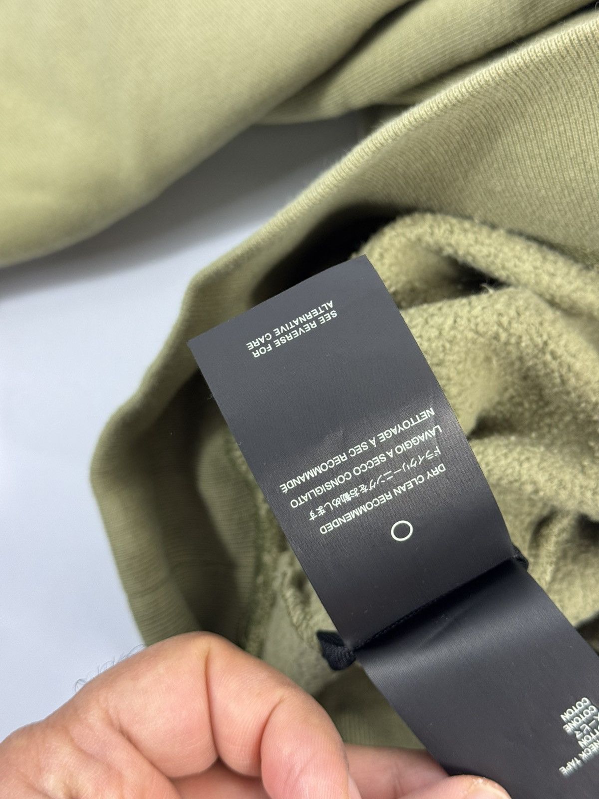 Fear of God SEVENTH COLLECTION FG7C KHAKI SUN-FADE OVERSIZED HOODIE Size US S / EU 44-46 / 1 - 17 Thumbnail
