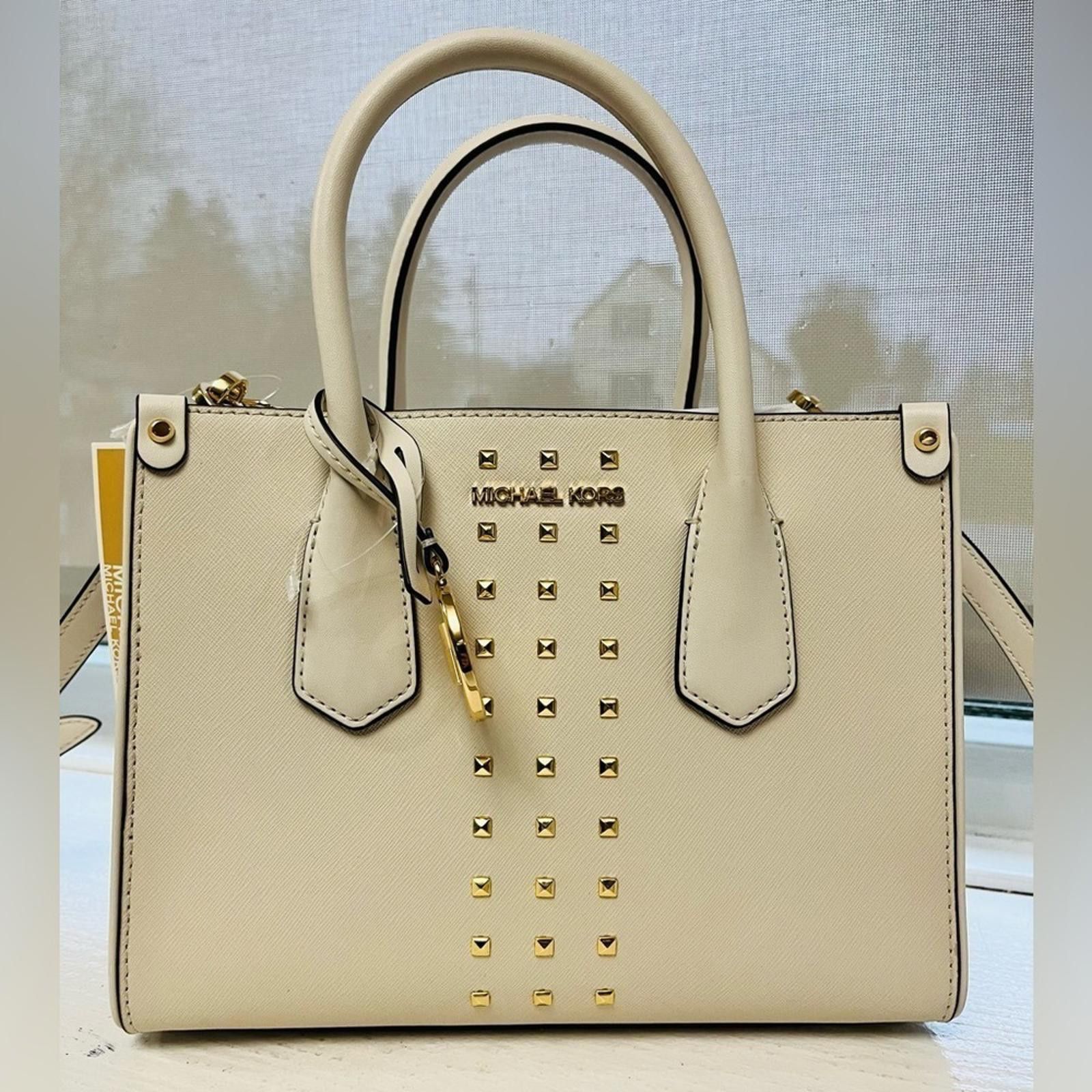 Michael Kors Michael Kors Lt Cream Maple Crossbody W/ Gold Studs Size ONE SIZE - 2 Thumbnail
