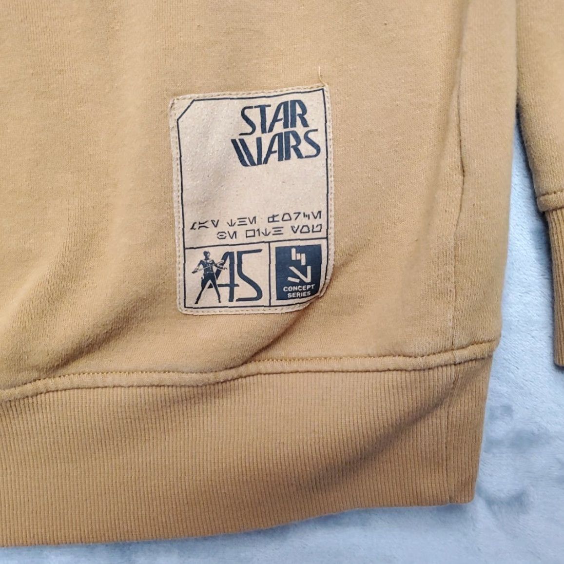 Disney VINTAGE Star Wars Concept Series Sweatshirt Mens 2XL Brown Disney Art Crewneck Pullover Size US XXL / EU 58 / 5 - 2 Thumbnail