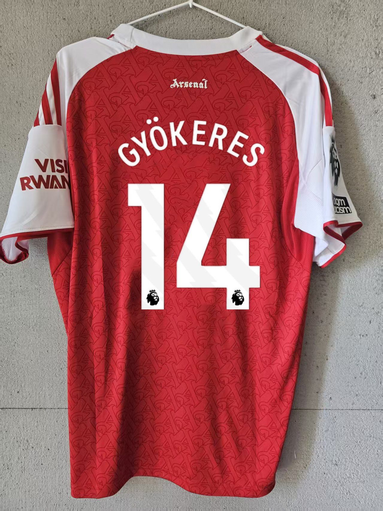 Other 14 Viktor Gyökeres Jersey 2025 26 Arsenal Size US XL / EU 56 / 4 - 1 Thumbnail