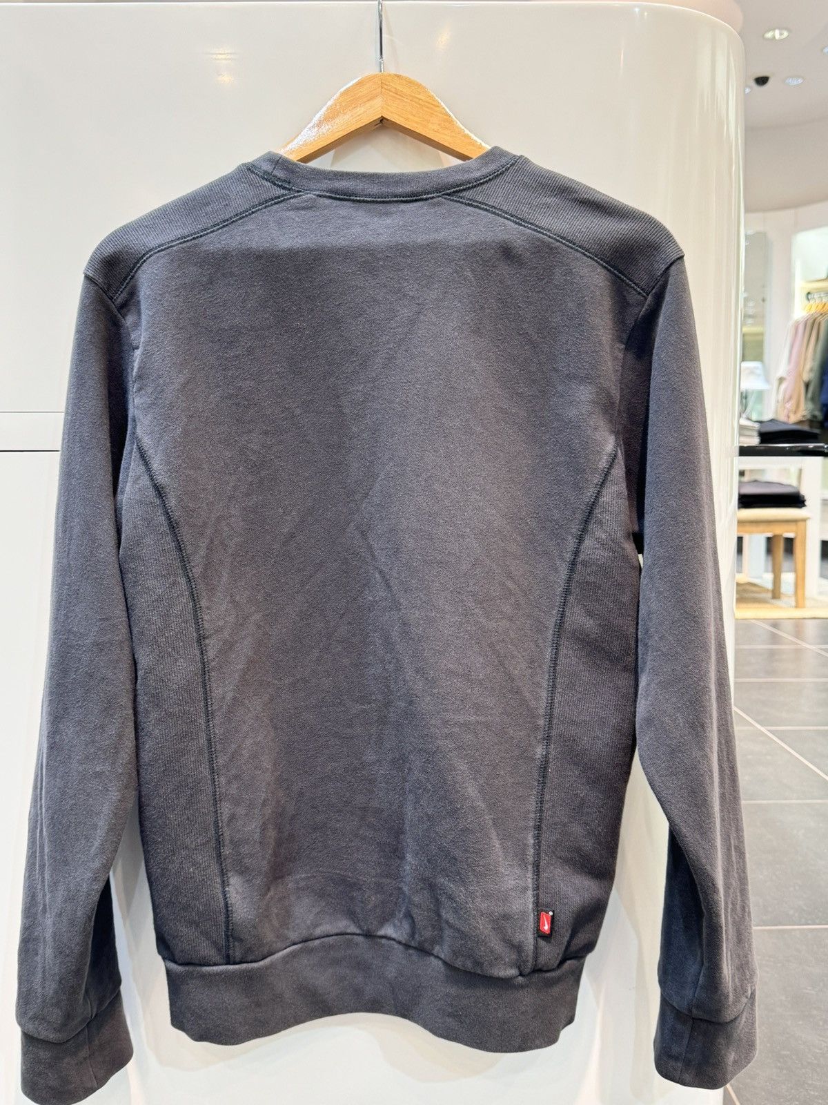 Nike Vintage Nike Grey Oversized Sweat Size US S / EU 44-46 / 1 - 4 Thumbnail