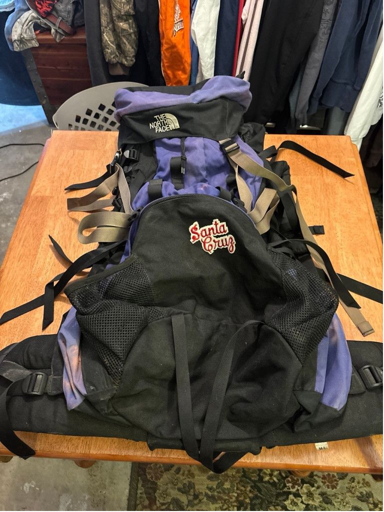 The North Face VTG The North Face Internal Frame Hiking Backpack Men's M-L Size 34 - 1 Thumbnail