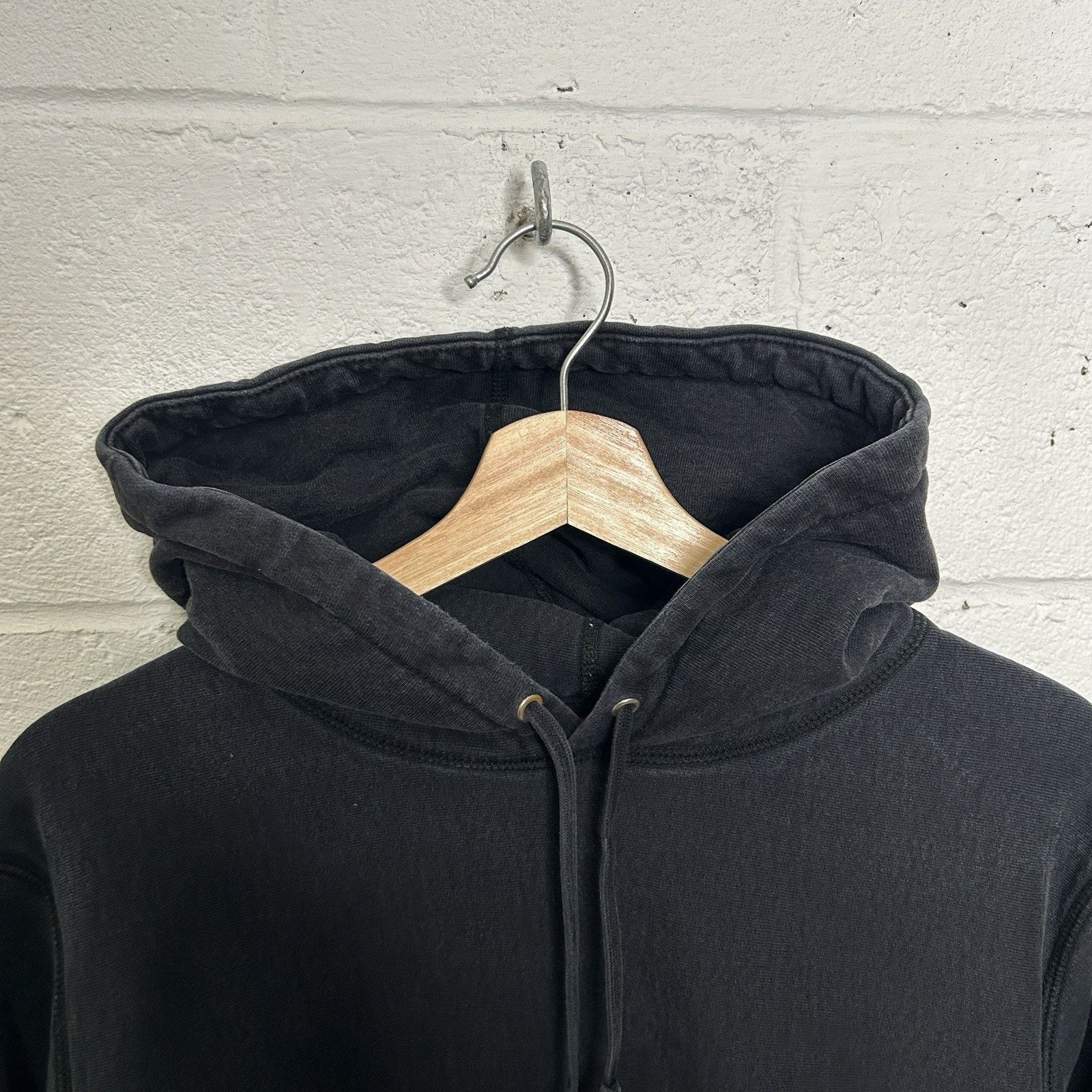 Supreme Supreme Gradient Sleeve Logo Hooded Sweatshirt “Black” FW18 Size US M / EU 48-50 / 2 - 5 Thumbnail
