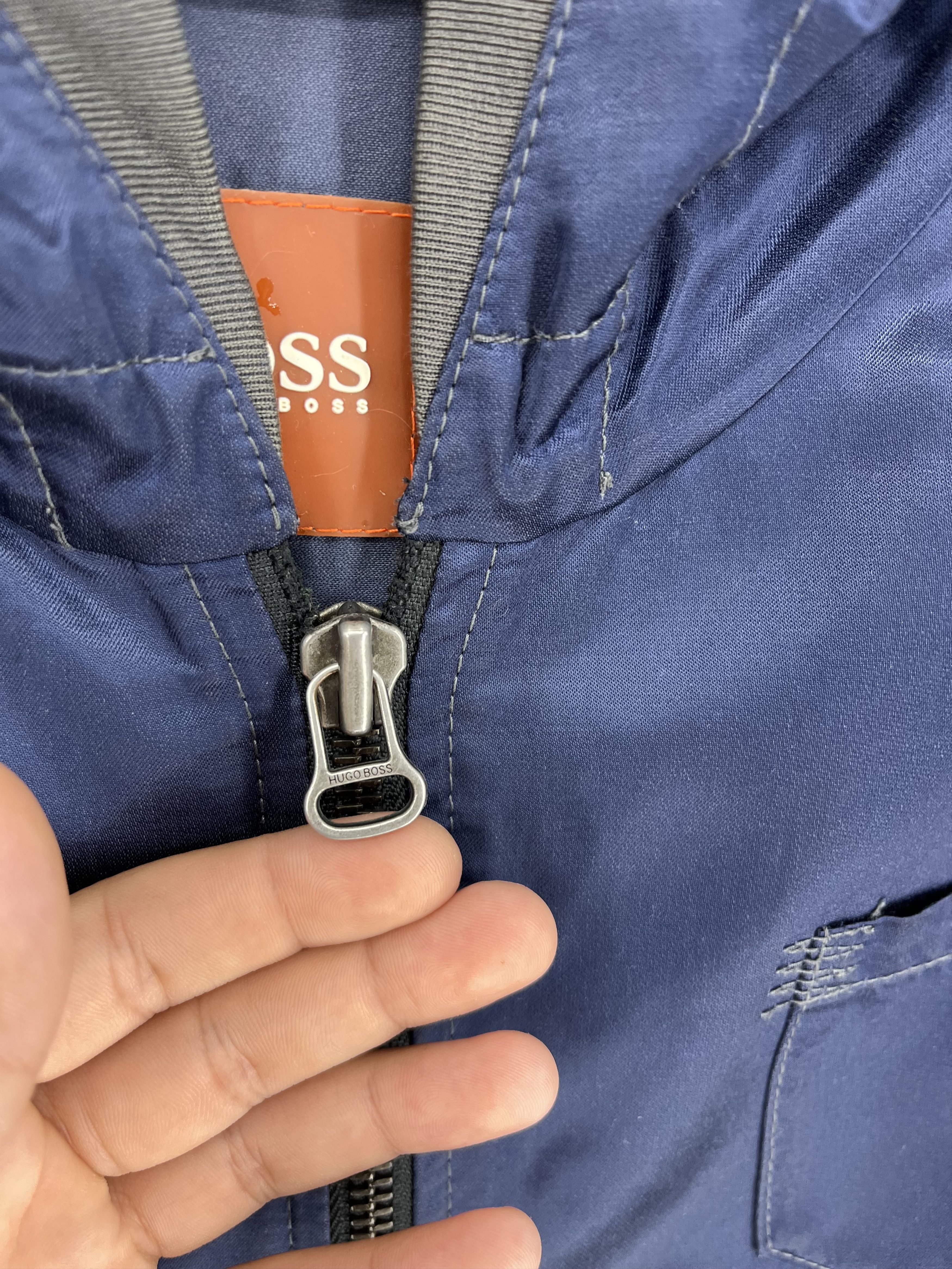 Hugo Boss Vintage 90s Hugo Boss Light Jackets streetwear Style Size US S / EU 44-46 / 1 - 7 Thumbnail