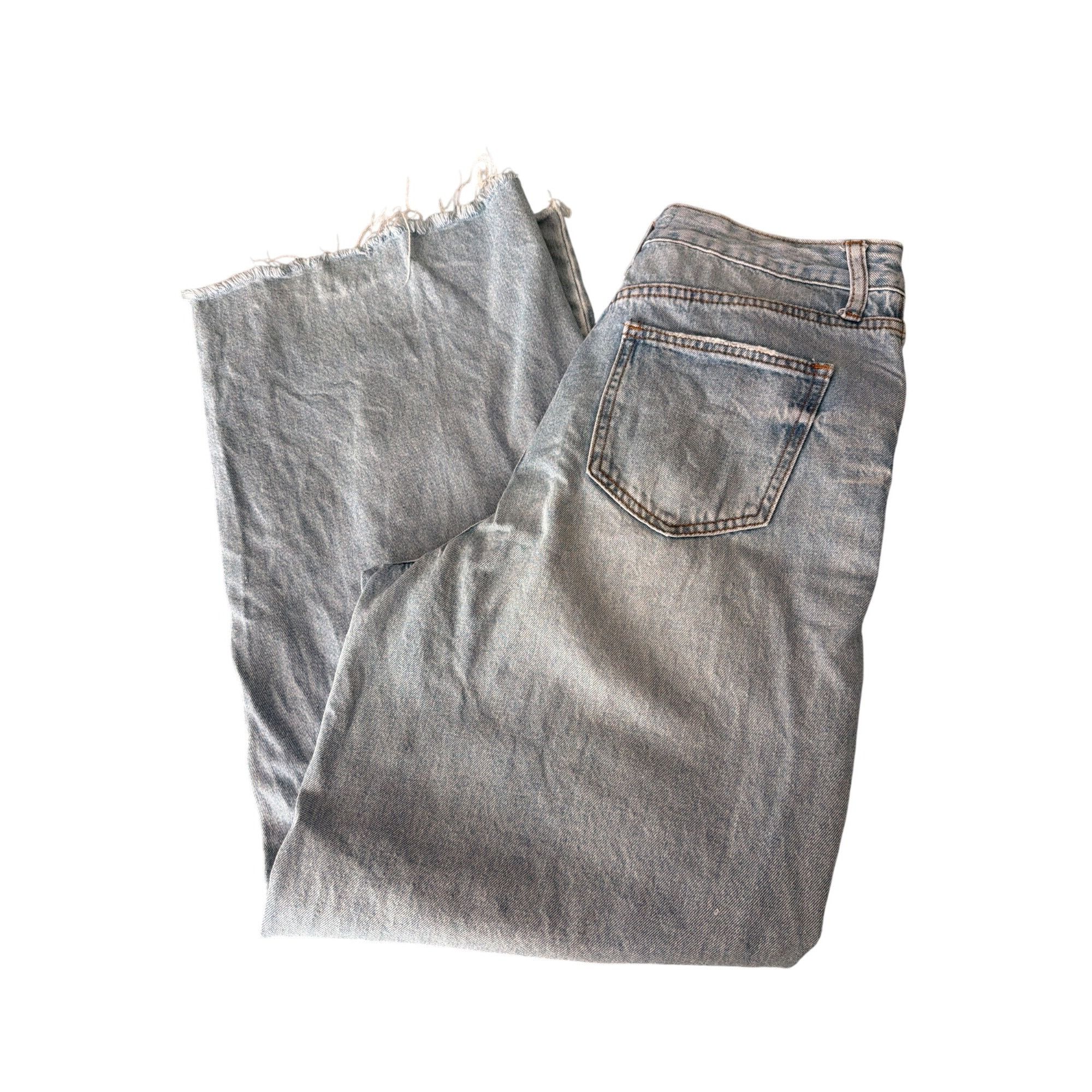 Fashion Nova Fashion Nova Distressed Light Wash Wide Leg Jeans Destroyed Size 27" / US 4 / IT 40 - 4 Thumbnail