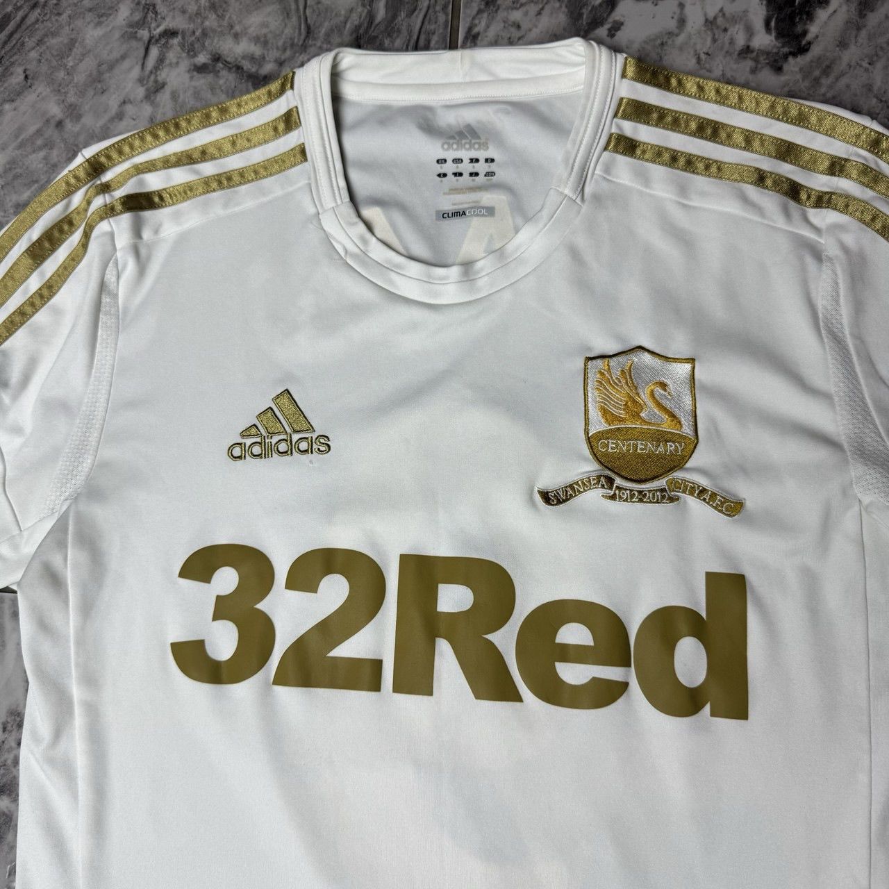Adidas 2012-2013 Adidas Swansea City Isaac Home Football Shirt Size US M / EU 48-50 / 2 - 3 Thumbnail