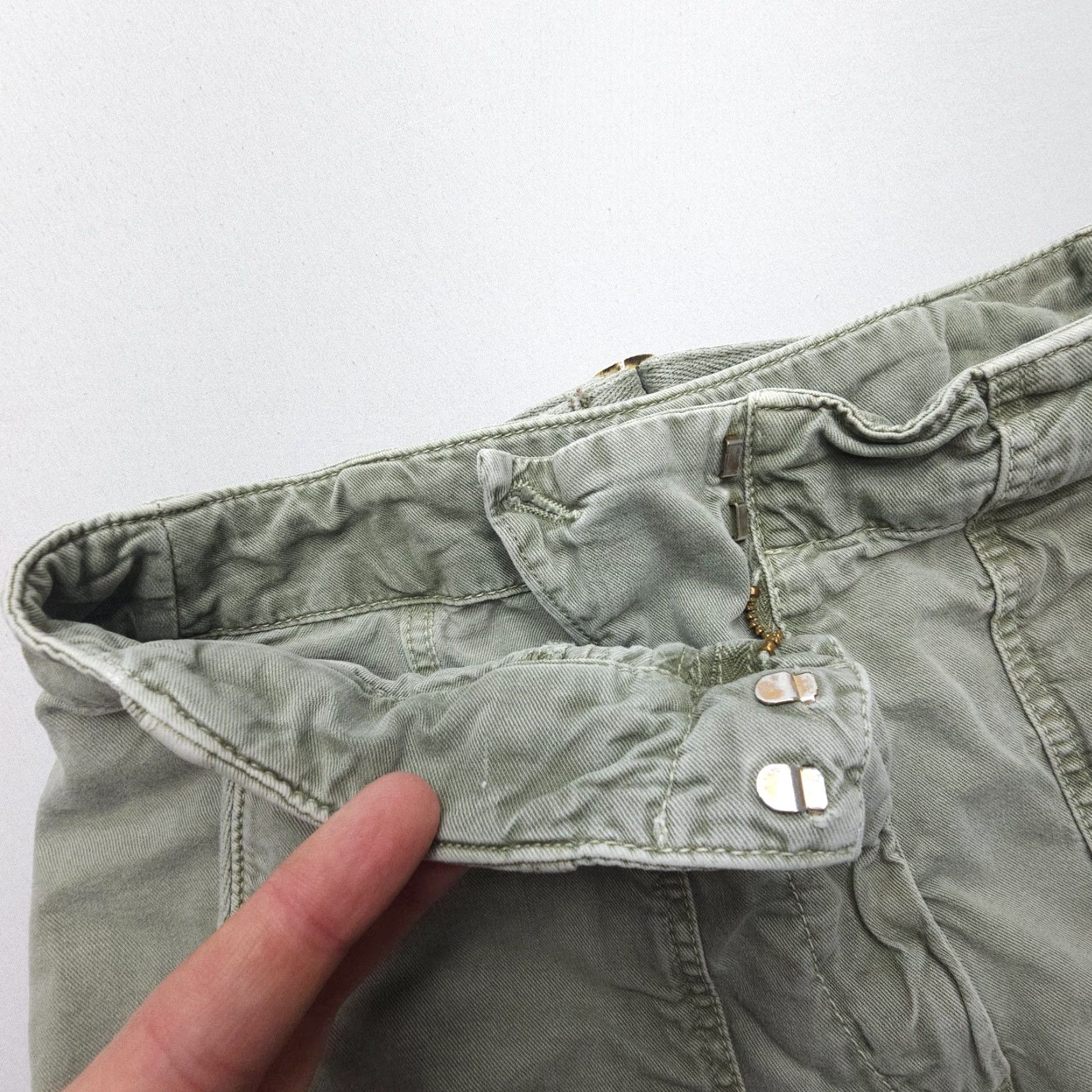 ME+EM Me + Em Pants Size 4 Green Washed Utility Tapered Engineer Cinch Waist Size 32" / US 10 / IT 46 - 4 Thumbnail
