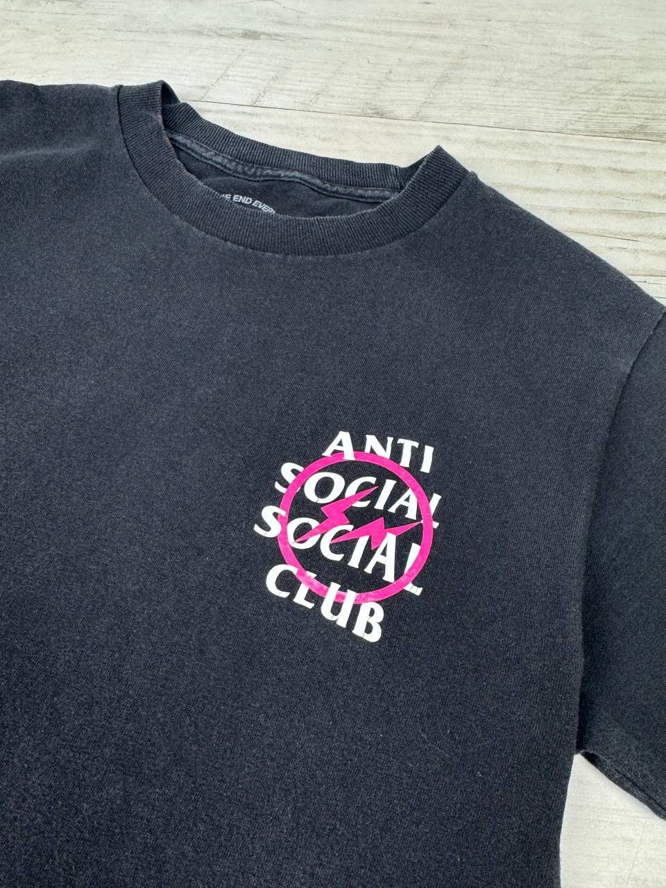 Anti Social Social Club Anti Social Social Club x Fragment Pink Bolt T Shirt Tee Size US S / EU 44-46 / 1 - 5 Thumbnail