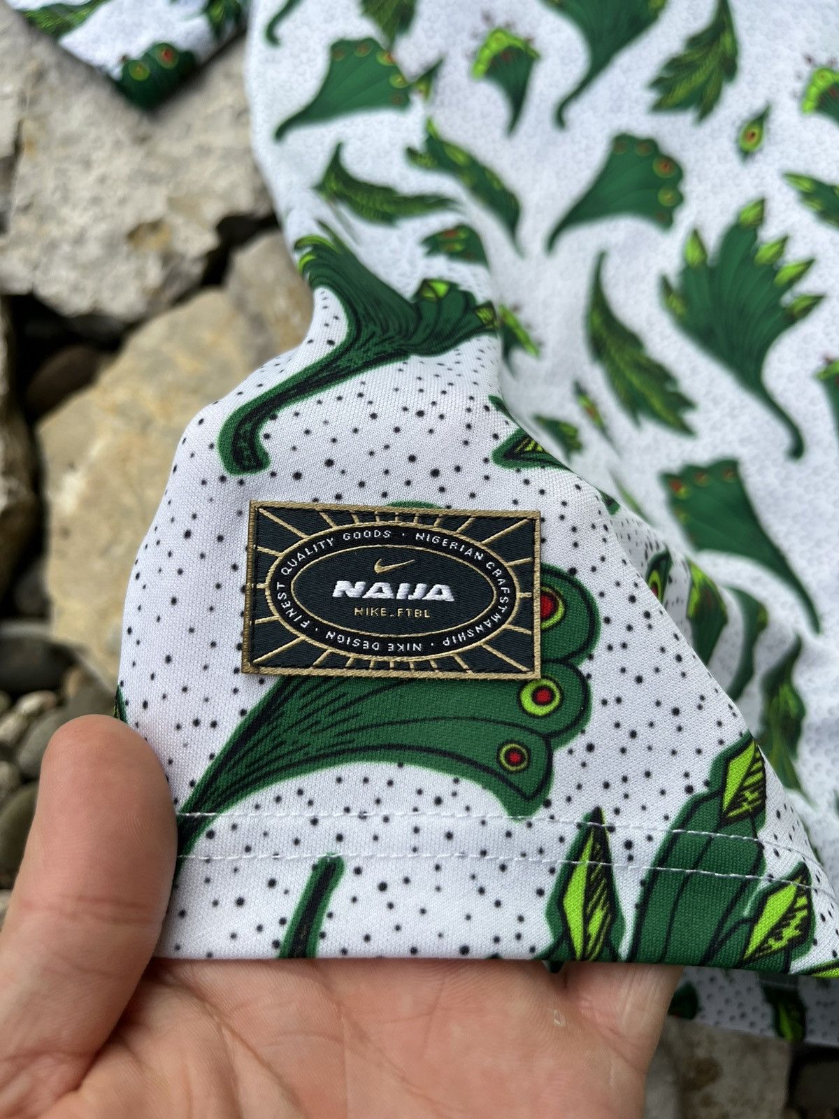 Nike Nike pre match Nigeria national team 2020 patterned jersey Size US L / EU 52-54 / 3 - 20 Thumbnail
