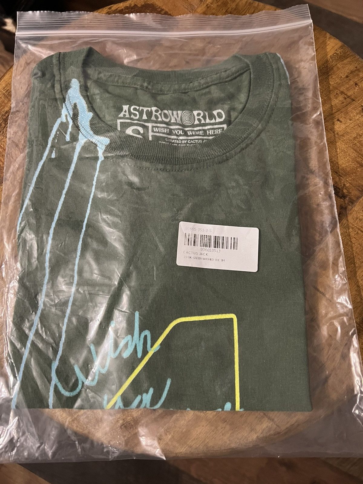 Travis Scott Travis Scott Astroworld Europe 2019 Green Washed Tee Size US S / EU 44-46 / 1 - 3 Thumbnail