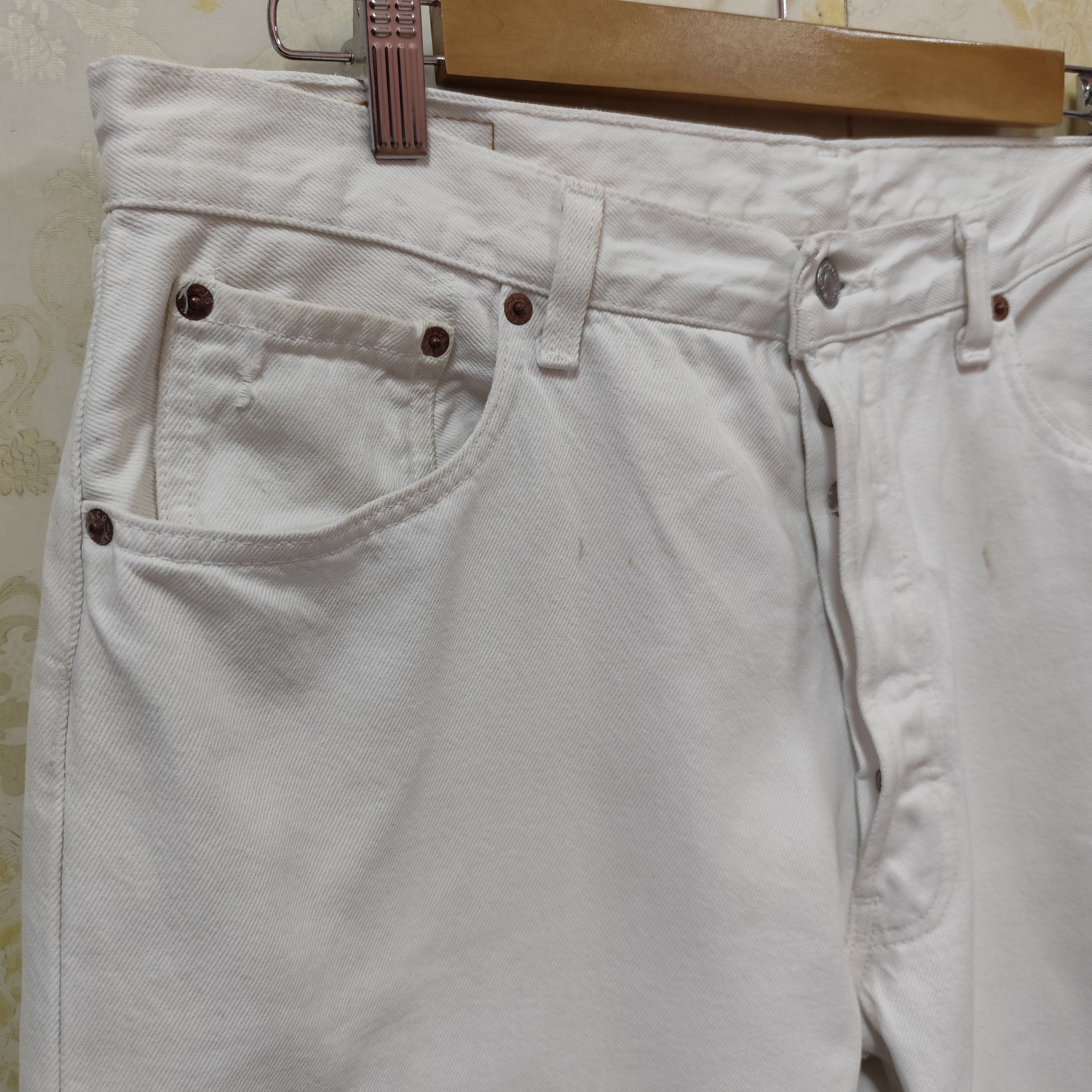 Levi's × Vintage 🇺🇸VINTAGE LEVIS 501 WHITE JEANS MADE IN USA Size US 38 / EU 54 - 3 Thumbnail