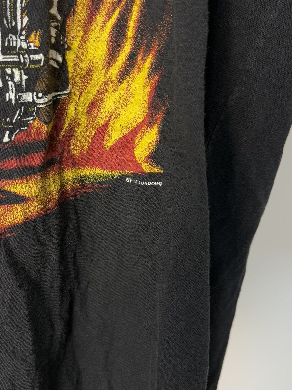 Vintage Vintage Zip It London Skull Motorcycle Graphic T-Shirt Size US XL / EU 56 / 4 - 3 Thumbnail