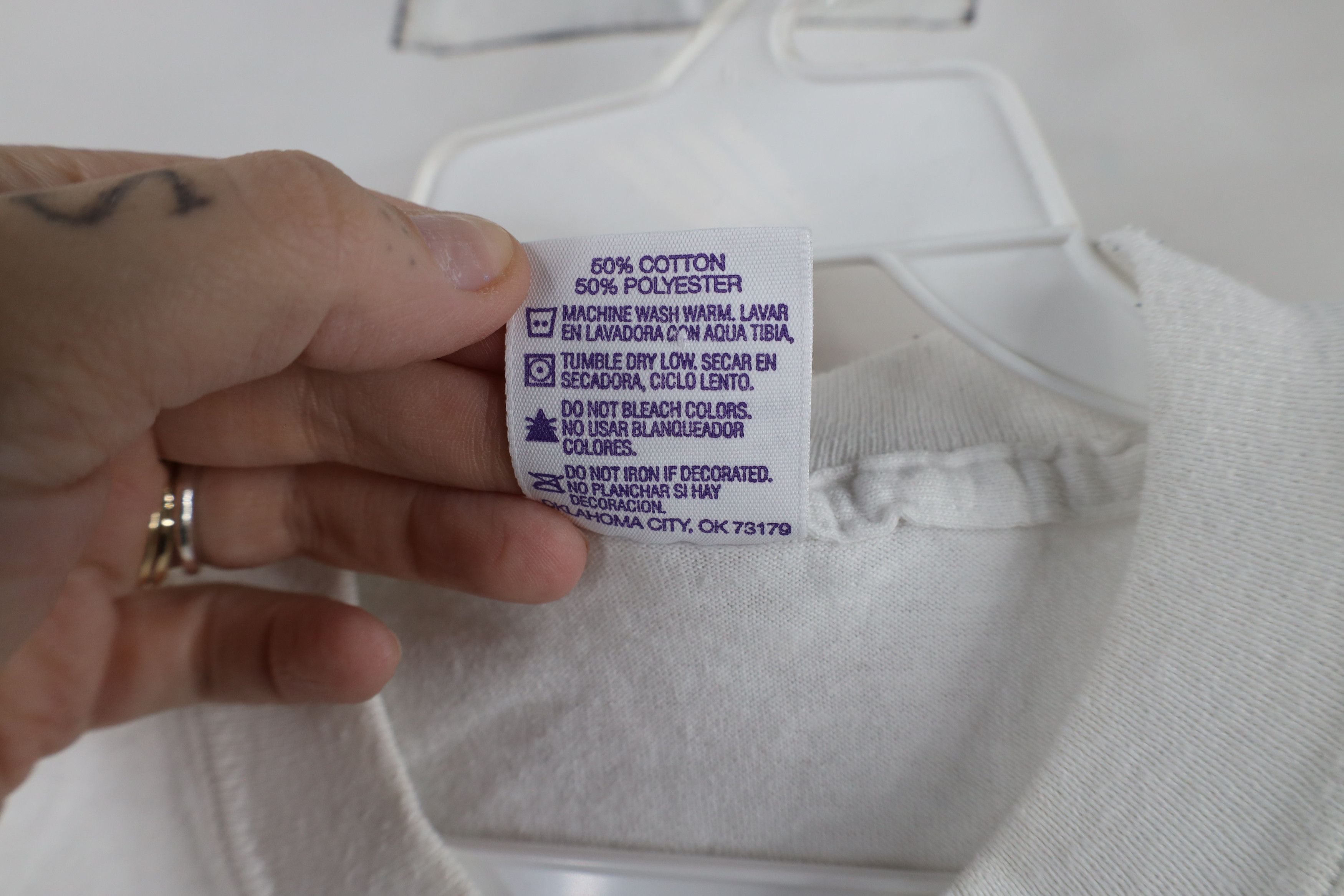 Vintage Vintage 90s Streetwear Short Sleeve T-Shirt White Cotton Size US S / EU 44-46 / 1 - 7 Thumbnail