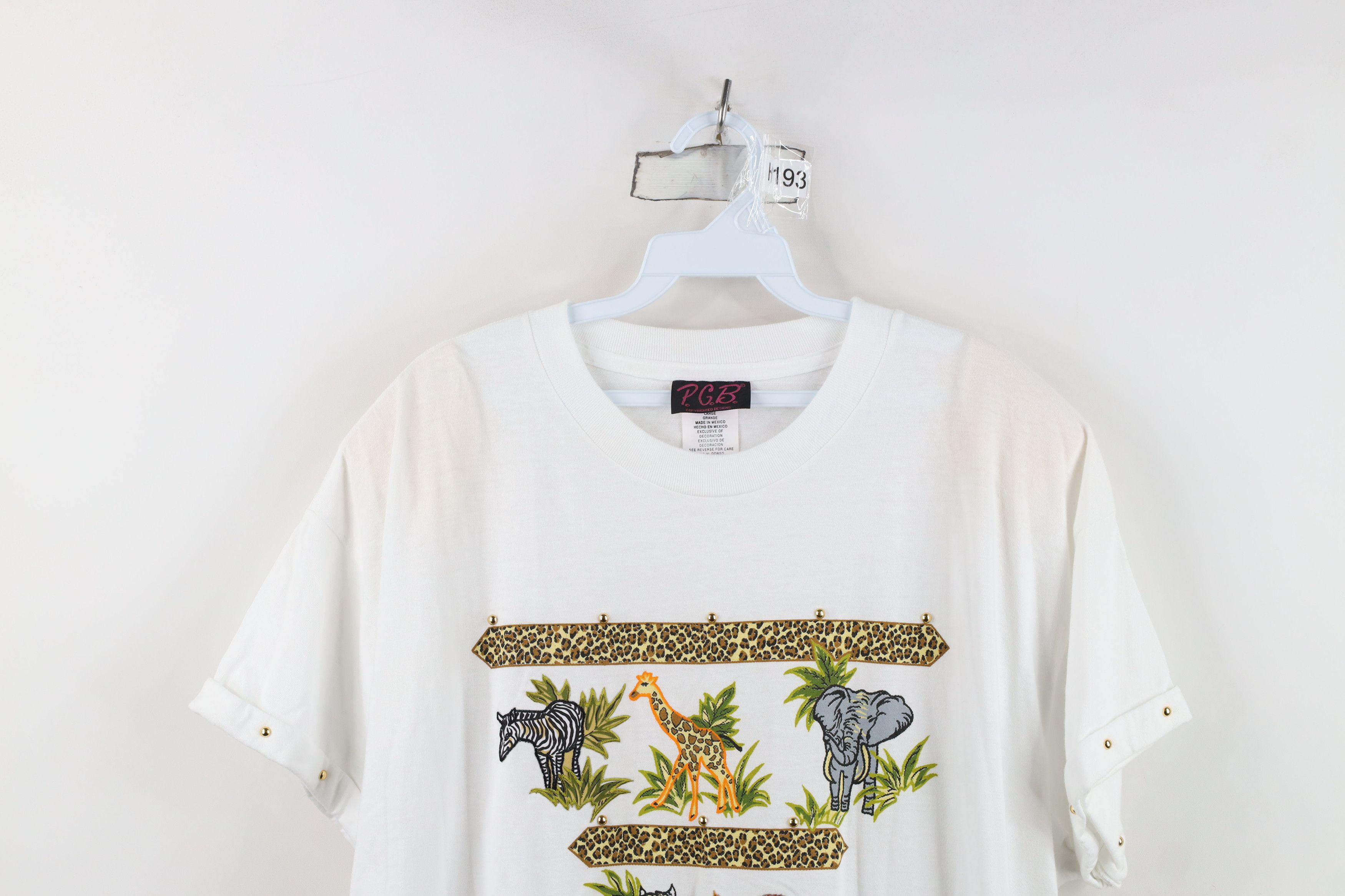 Vintage Vintage 90s Streetwear Safari Zebra Lion Tiger T-Shirt White Size US L / EU 52-54 / 3 - 2 Thumbnail