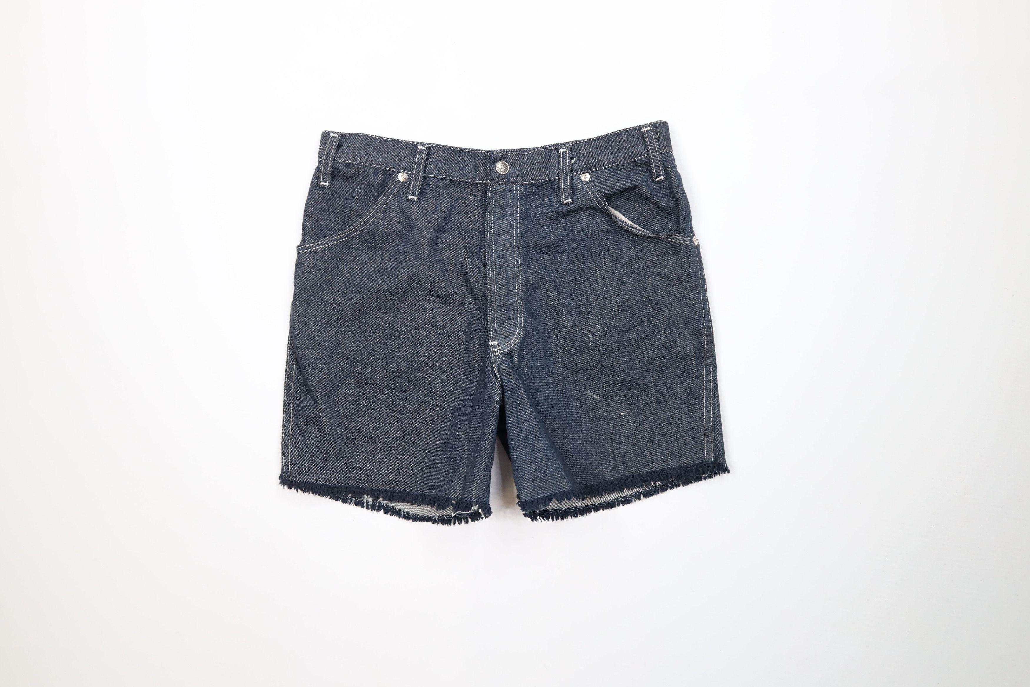 Vintage Vintage 70s Streetwear Frayed Chambray Denim Jean Shorts USA Size US 30 / EU 46 - 1 Thumbnail