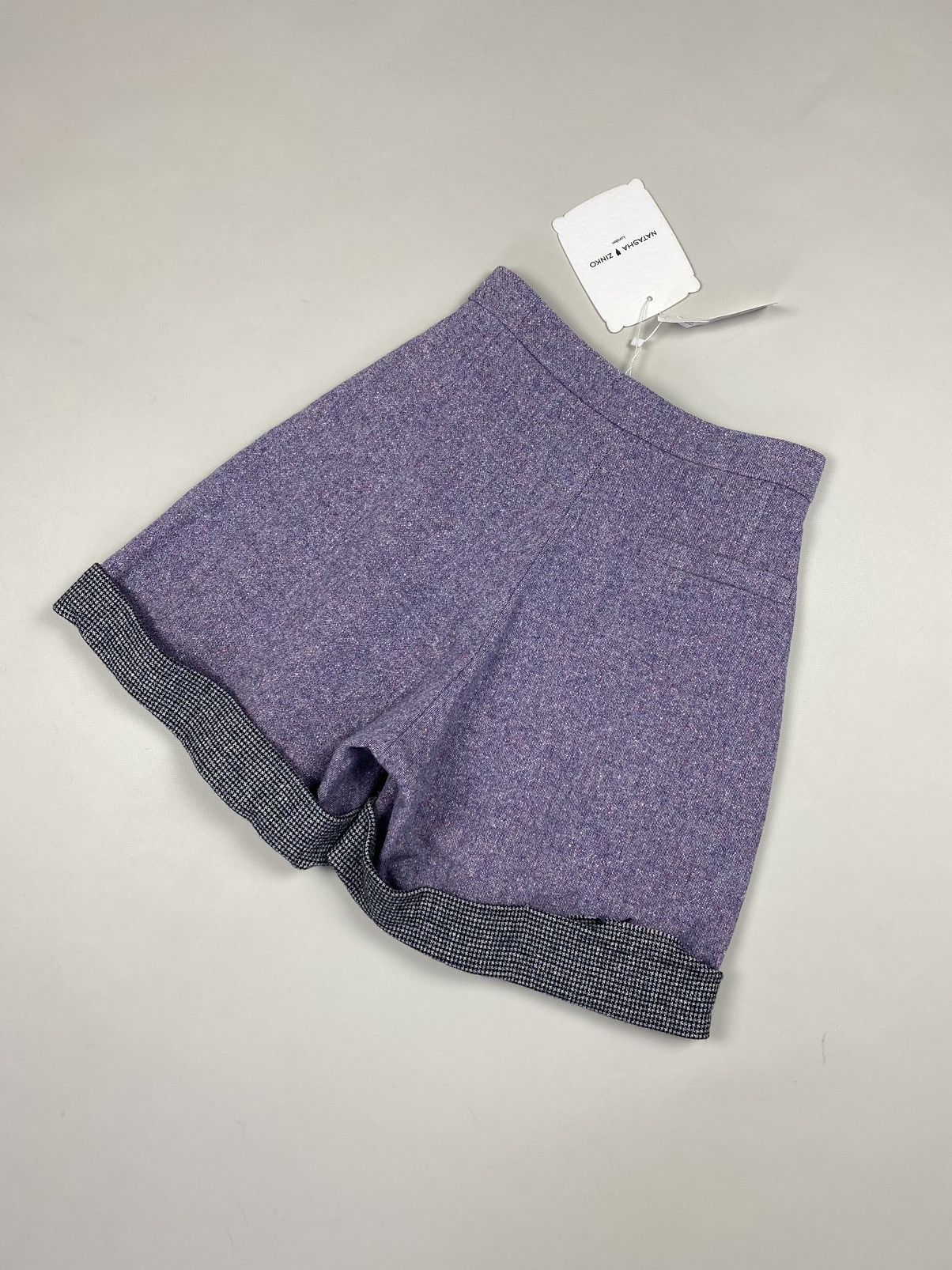 Designer × Natasha Zinko BNWT! Natasha Zinko ladies wool blend high rise shorts Size 25" / US 0 / IT 36 - 23 Thumbnail