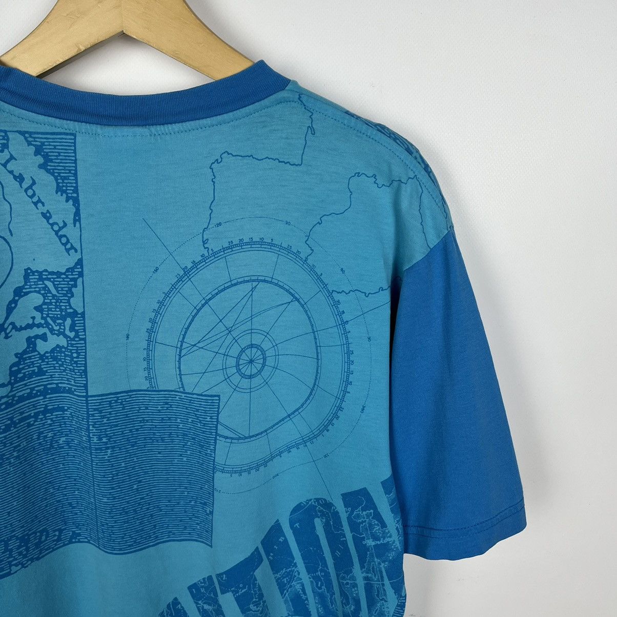 Nike Vintage Nike International y2k AOP rare tee 90’s Size US L / EU 52-54 / 3 - 14 Thumbnail