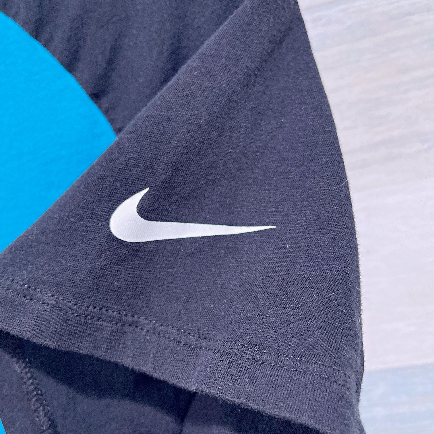 Nike CAROLINA PANTHERS Logo Raglan Tee Womens XS Size XS / US 0-2 / IT 36-38 - 3 Thumbnail