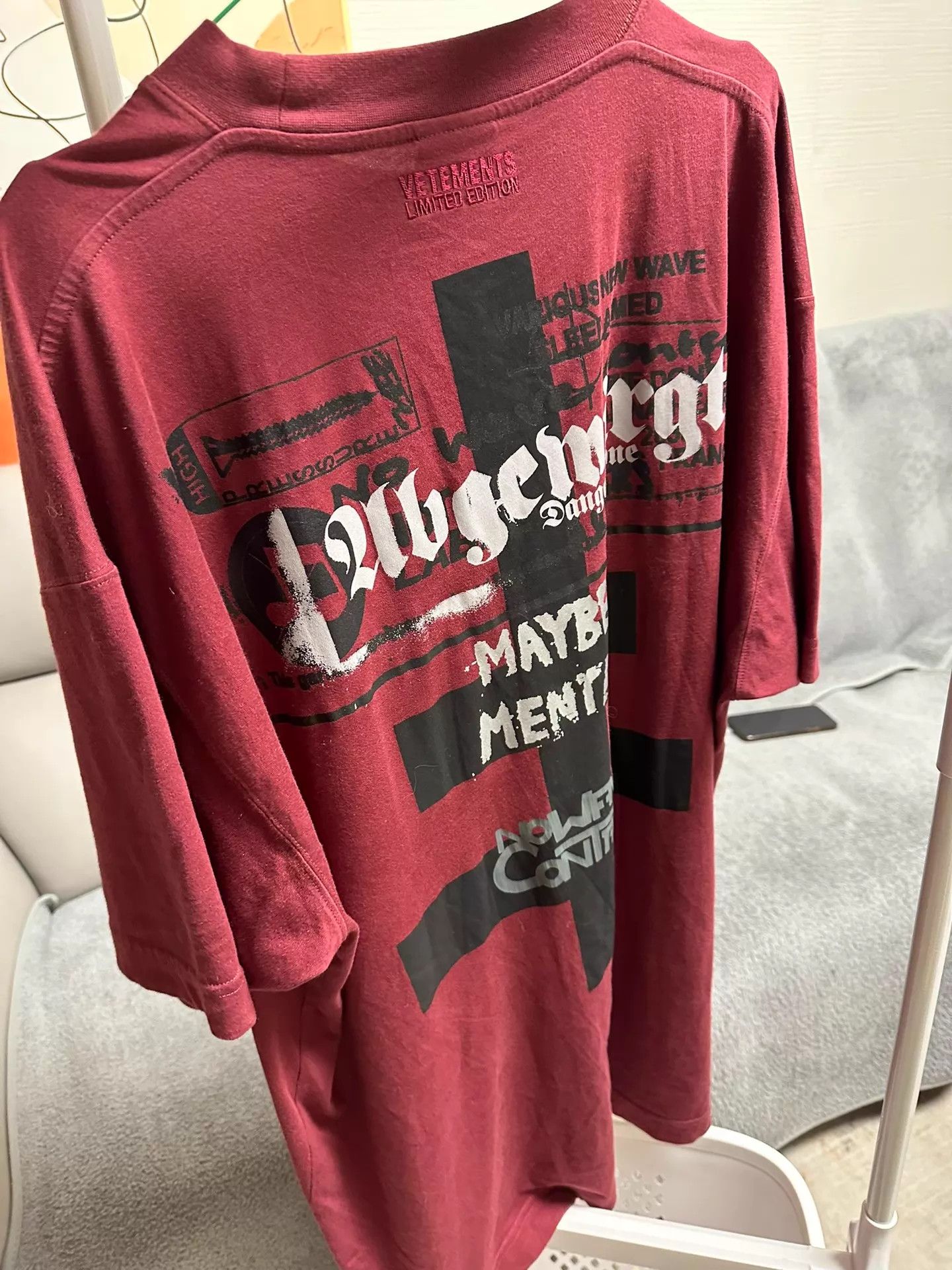 Vetements Vetements Rare Sanskrit Print SS Kanye XS Oversized New Size US XS / EU 42 / 0 - 2 Thumbnail