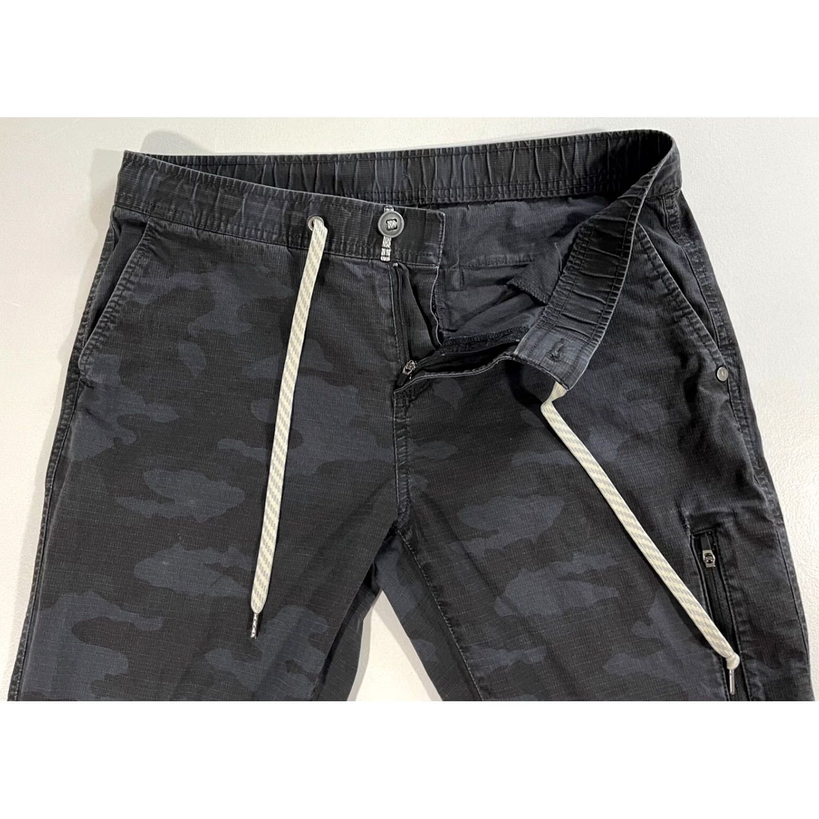Vuori VUORI Women's DuraTerra Ripstop Pants Gray VW401 M Cotton Blend Inseam 28" Pockets Drawstring Outdoor Athleisure Mens? Size 32" / US 10 / IT 46 - 4 Thumbnail