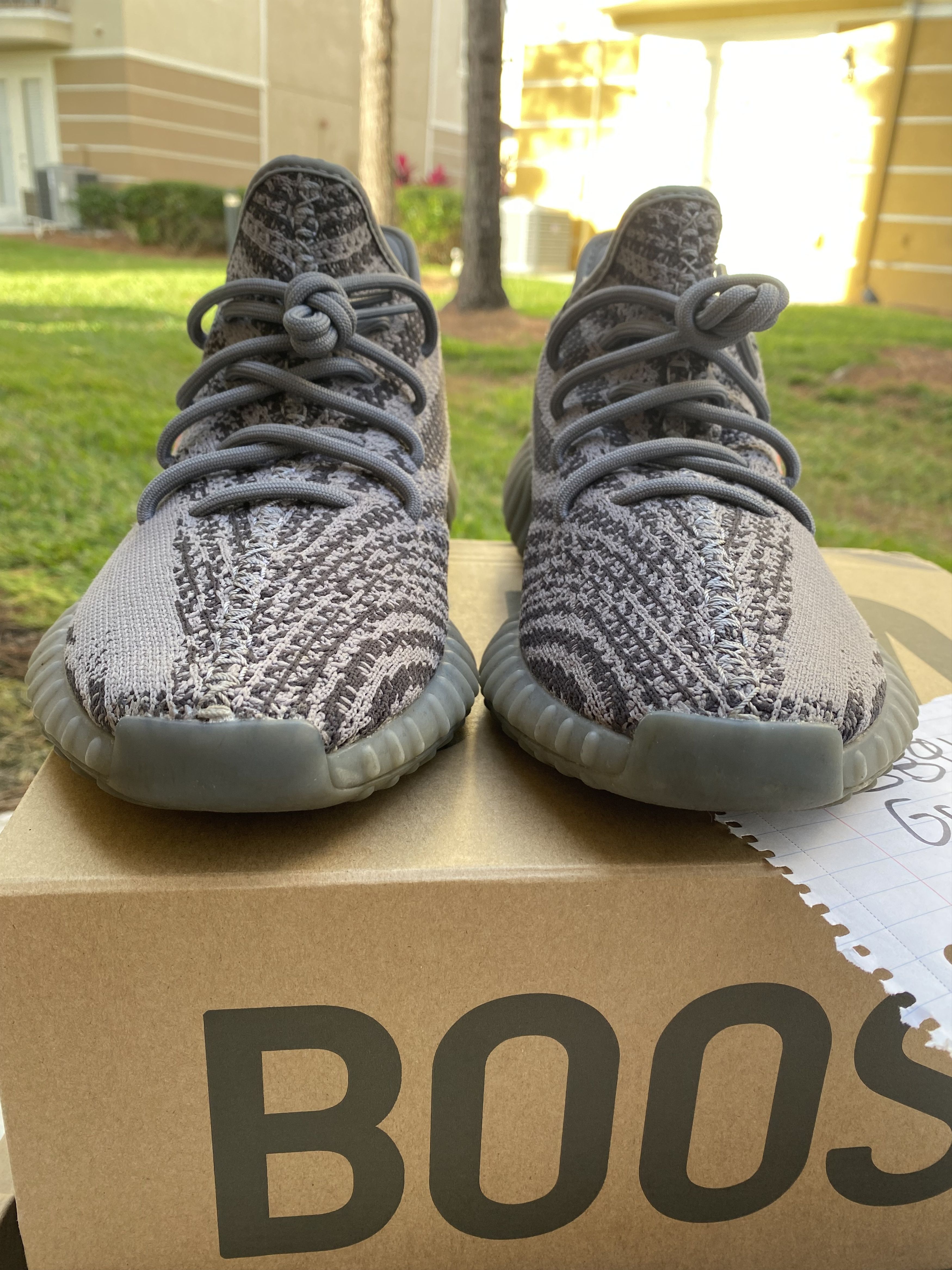 Adidas Adidas Yeezy Boost 350 V2 Beluga 2.0 Size US 10 / EU 43 - 2 Thumbnail