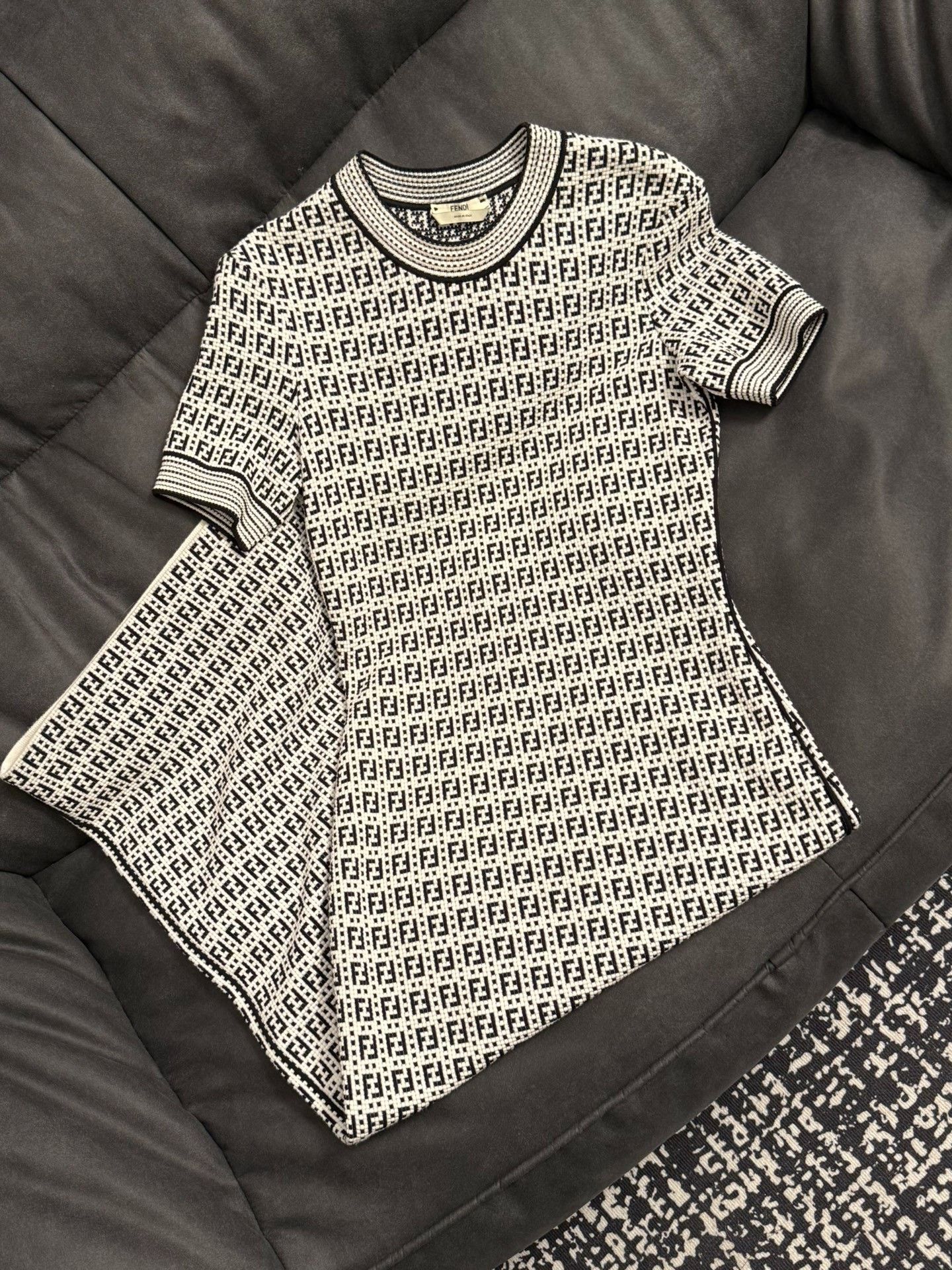Fendi Fendi Gray Knit Dress Size M / US 6-8 / IT 42-44 - 1 Thumbnail