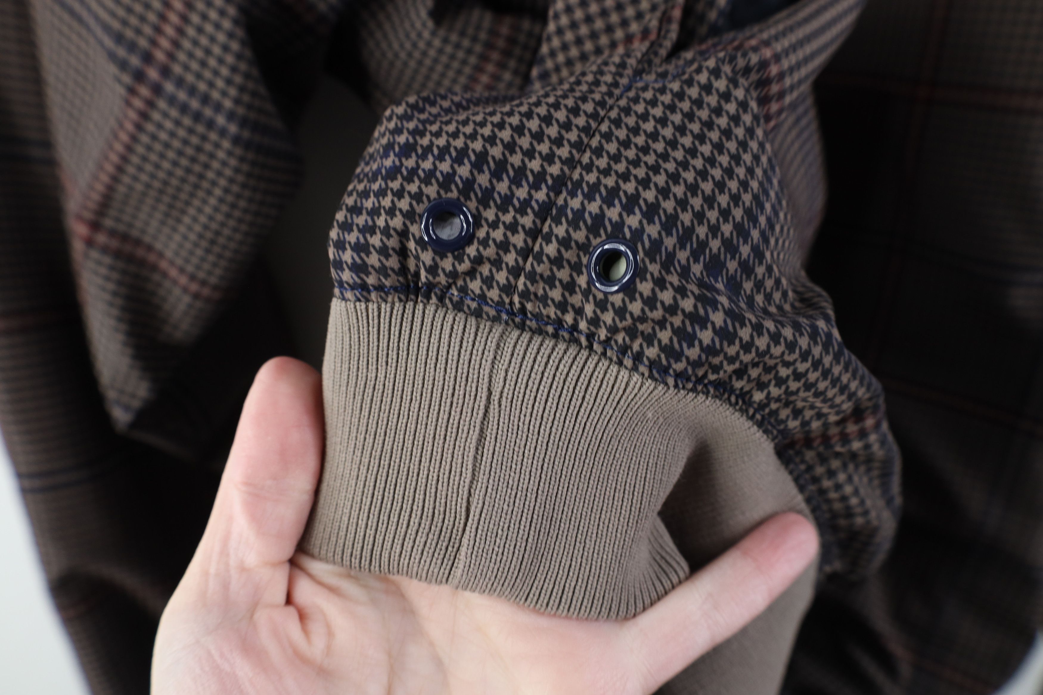 Vintage Vintage 90s Streetwear Houndstooth Pullover Rain Jacket Size US L / EU 52-54 / 3 - 8 Thumbnail