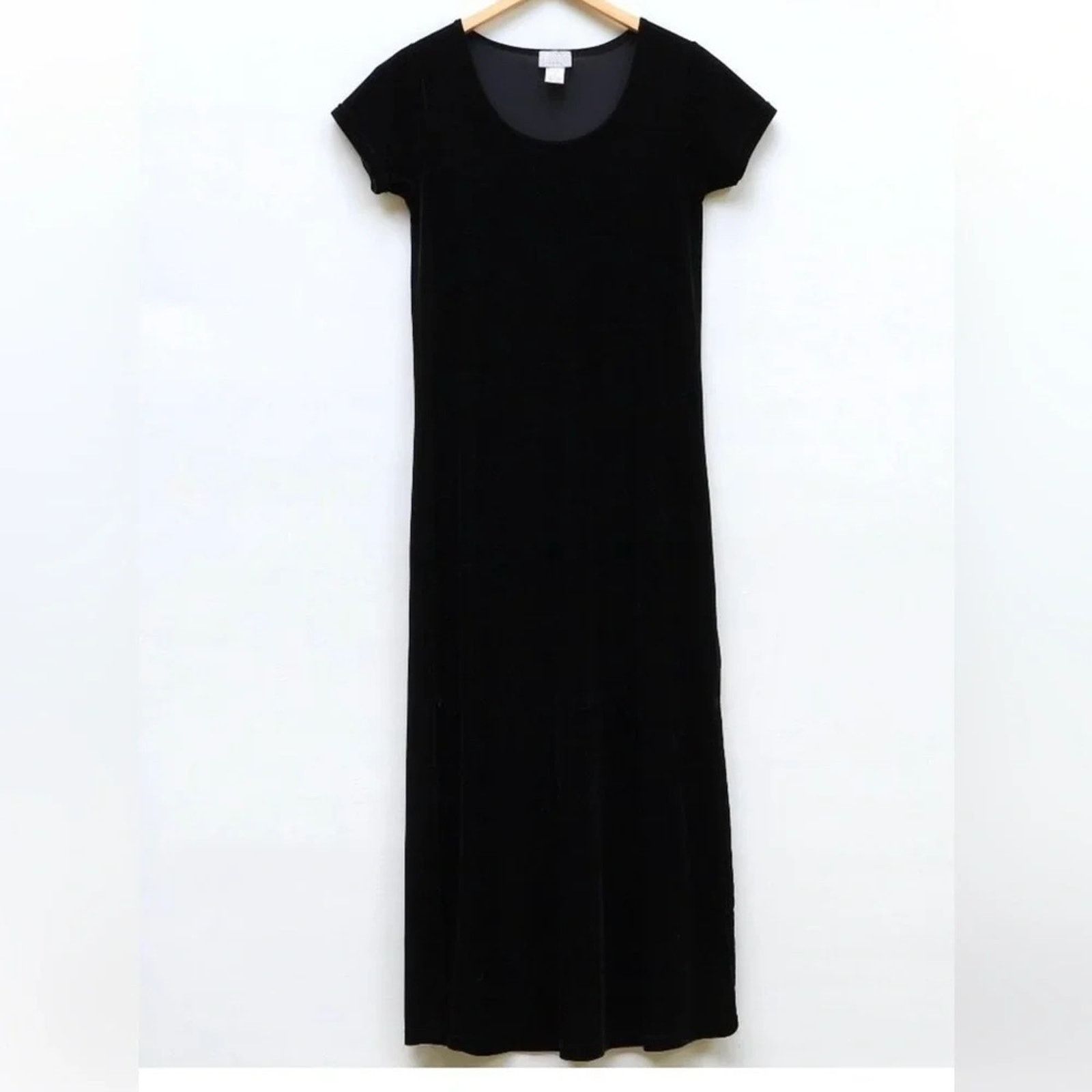 Oleg Cassini Cassini black crushed velvet short sleeve maxi dress, size M Size M / US 6-8 / IT 42-44 - 1 Thumbnail