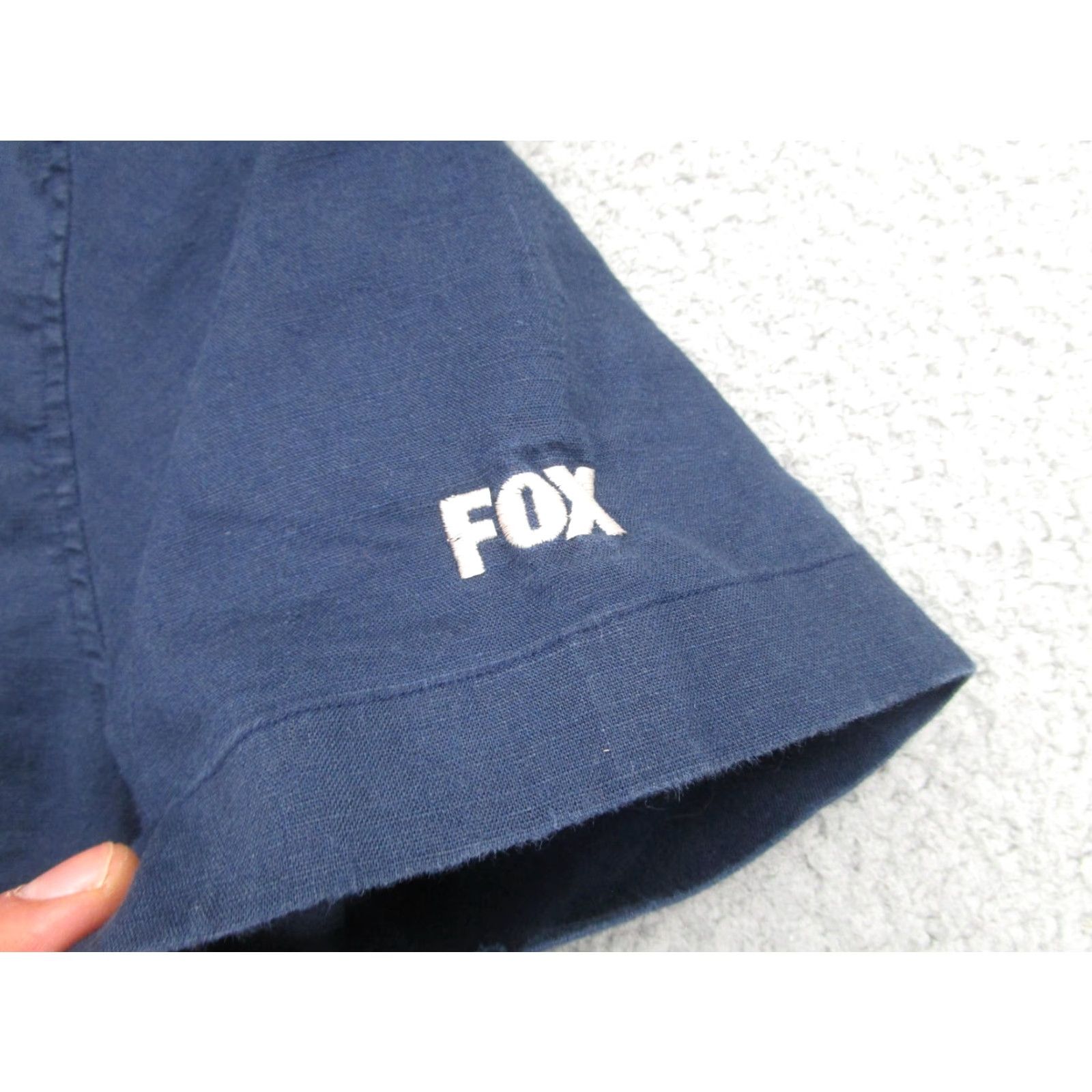 Tommy Bahama Tommy Bahama Shirt Mens XL Blue Linen Blend Old Money Button Front Camp FOX TV Size US XL / EU 56 / 4 - 3 Thumbnail