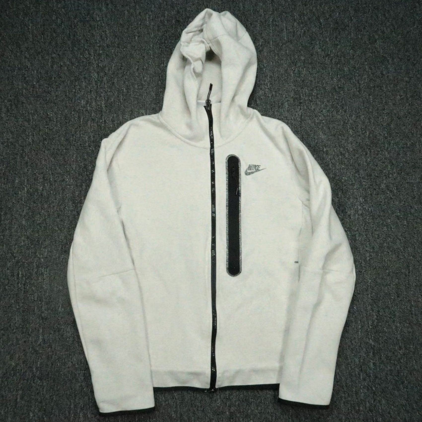 Nike Nike Hoodie Mens Small Beige Gray Tech Fleece Full Zip Pocket Winterized Size US S / EU 44-46 / 1 - 2 Thumbnail