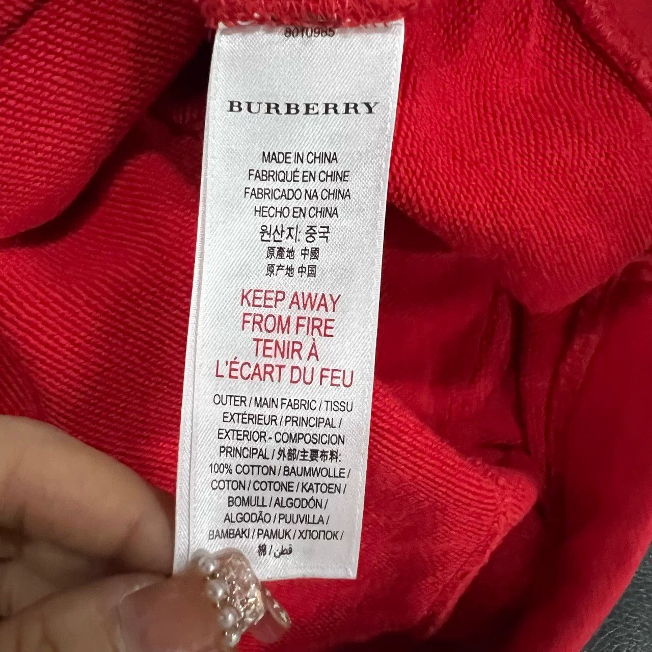 Burberry Burberry Red Logo Print Shorts Size US 28 / EU 44 - 3 Thumbnail