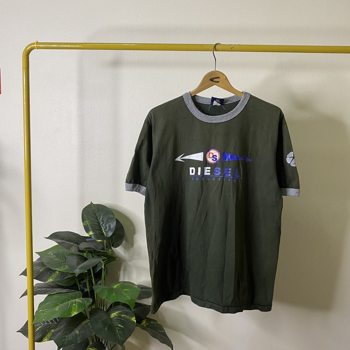 Diesel Vintage 2000s Diesel Subactive Ringer Tee Size US L / EU 52-54 / 3 - 1 Thumbnail