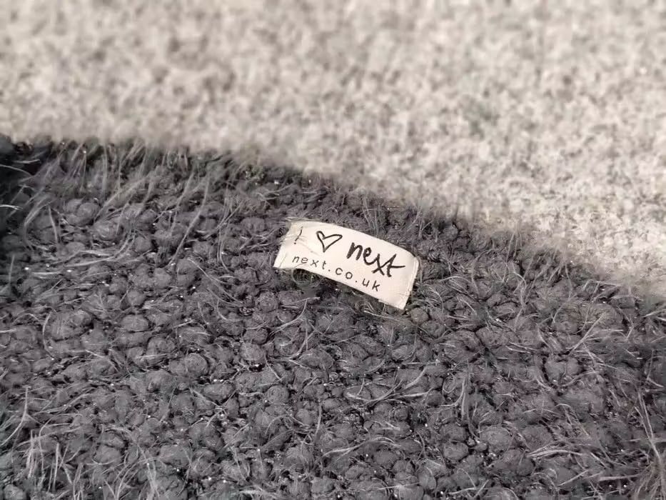 Japanese Brand Vintage Japan Gray Mohair Style Fuzzy Unisex Knit Sweater Size US S / EU 44-46 / 1 - 7 Thumbnail