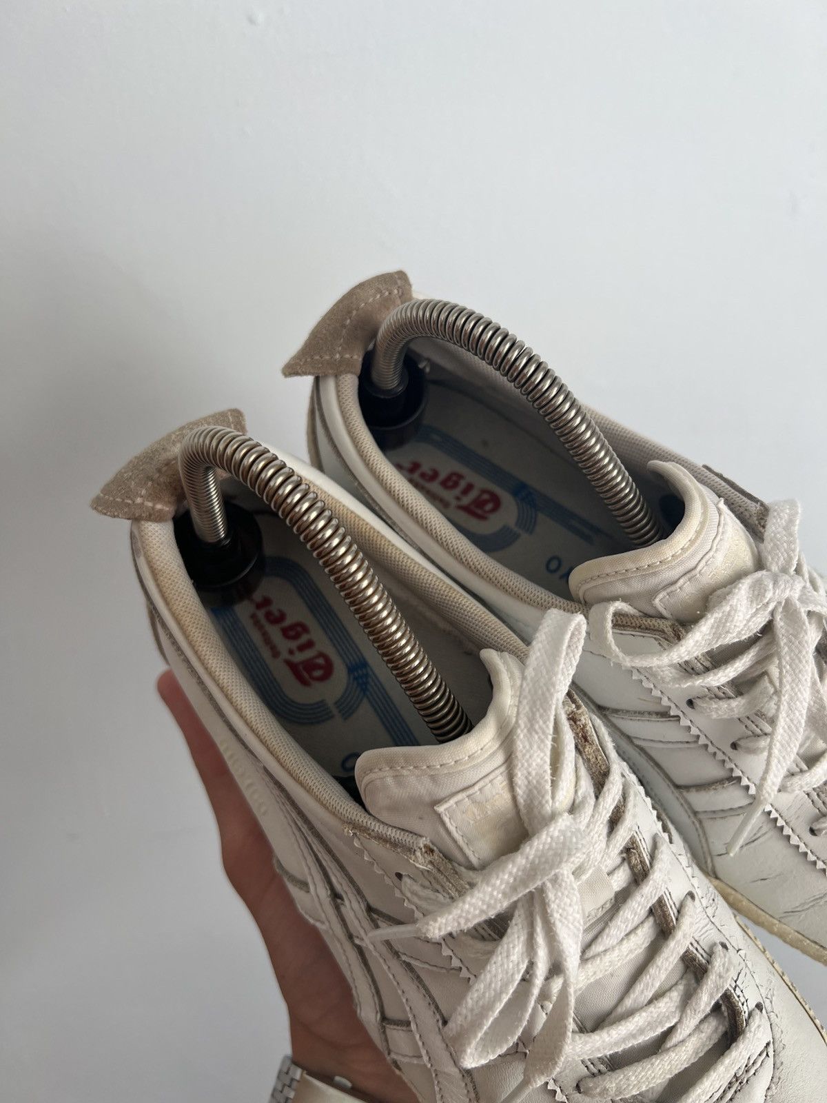 Asics Vintage Asics Tiger Onitsuka White Sneakers Size US 8 / EU 41 - 6 Thumbnail