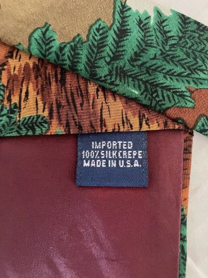 WWF Vintage World Wildlife Fund (WWF) Grizzly Bear Silk Necktie Size ONE SIZE - 4 Thumbnail