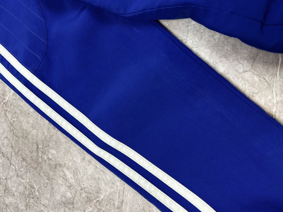 Adidas Adidas FC Chelsea Vintage Nylon Soccer Track Jacket Y2K Size US S / EU 44-46 / 1 - 12 Thumbnail