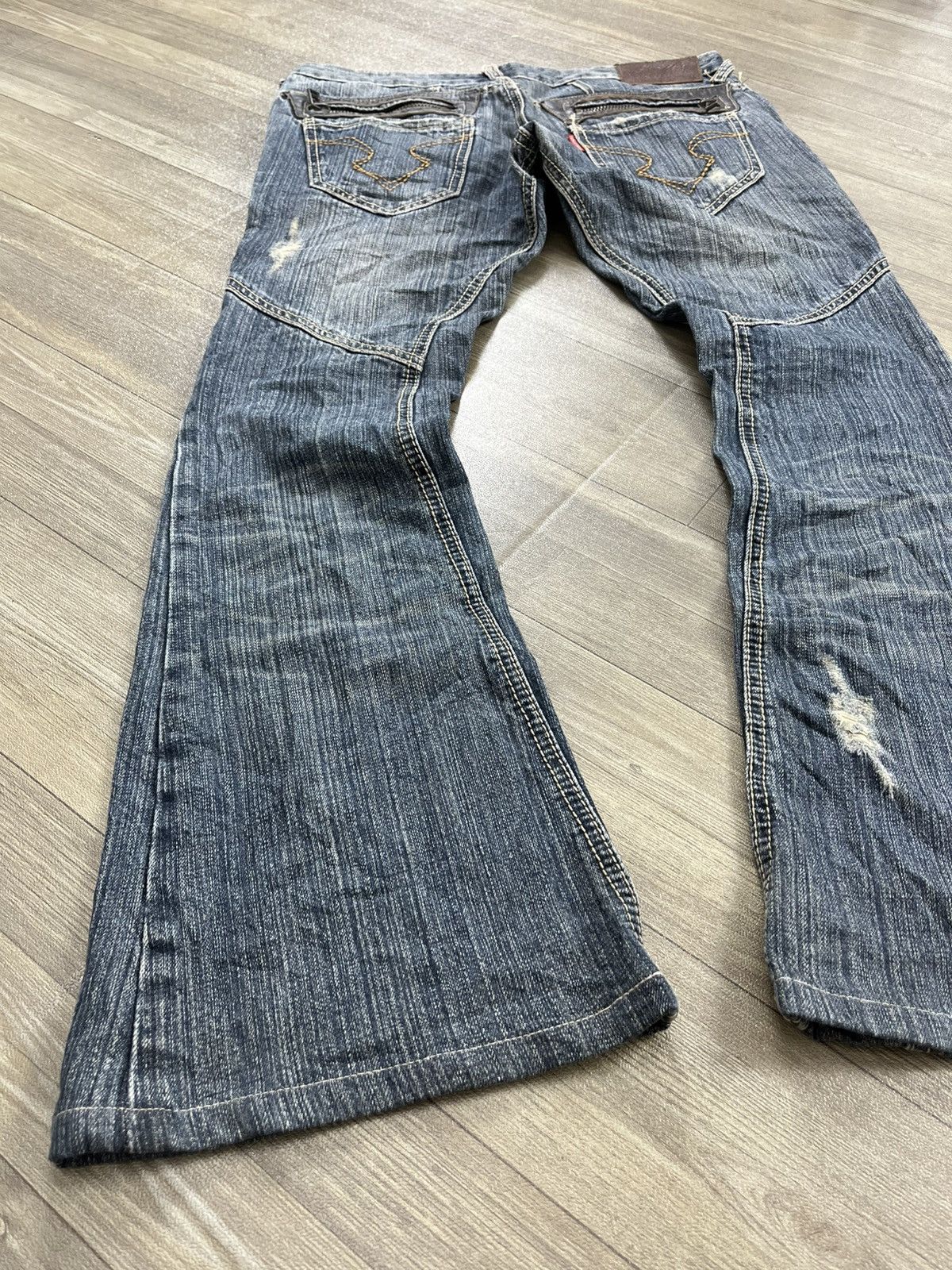 Tornado Mart 2000s Tornado Mart Washed Spiral Distressed Flared Jeans Lgb Size US 33 - 16 Thumbnail