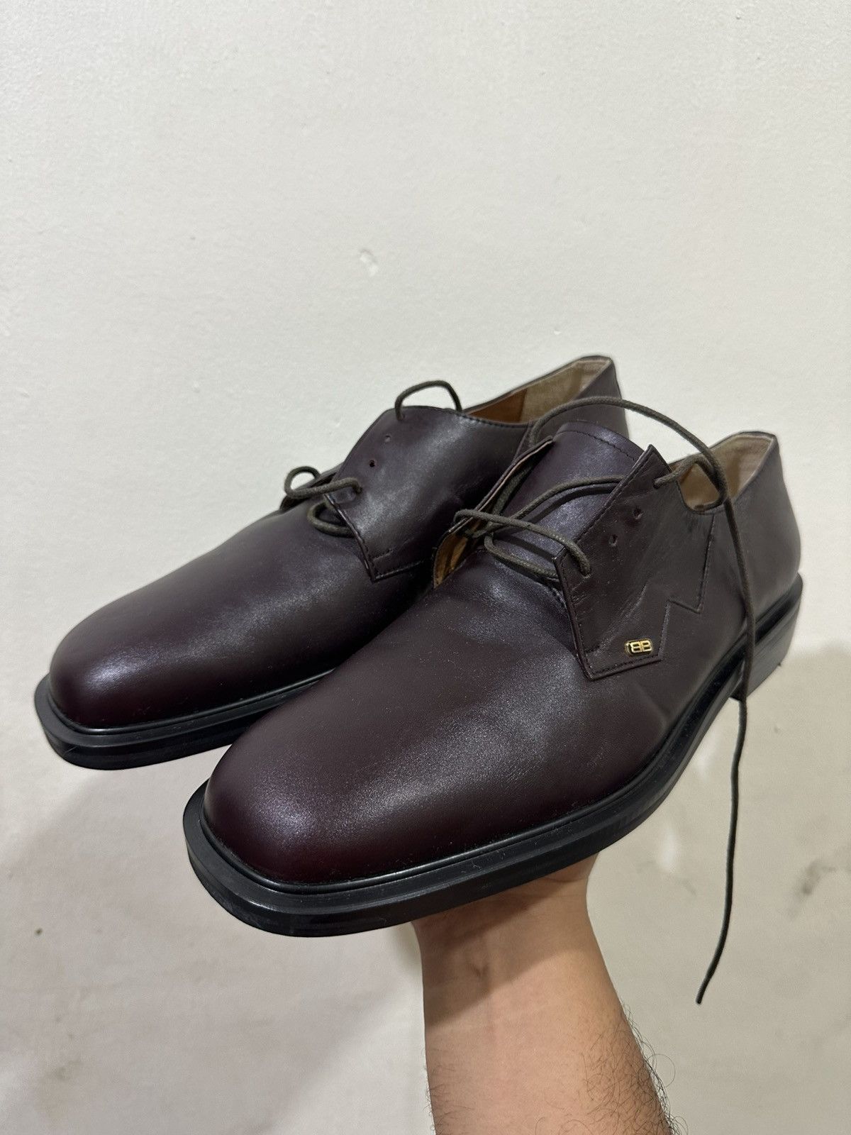 Balenciaga VTG NOS Balenciaga Casual Leather Shoes Size US 9 / EU 42 - 2 Thumbnail