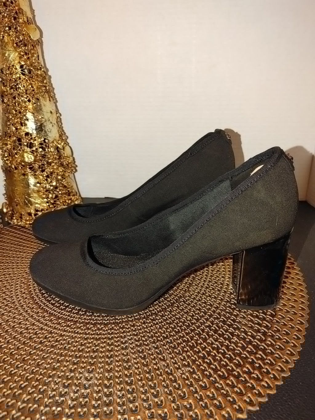 Anne Klein Anne Klein Carole iflex Heels Size 10M Size US 10 / IT 40 - 1 Thumbnail