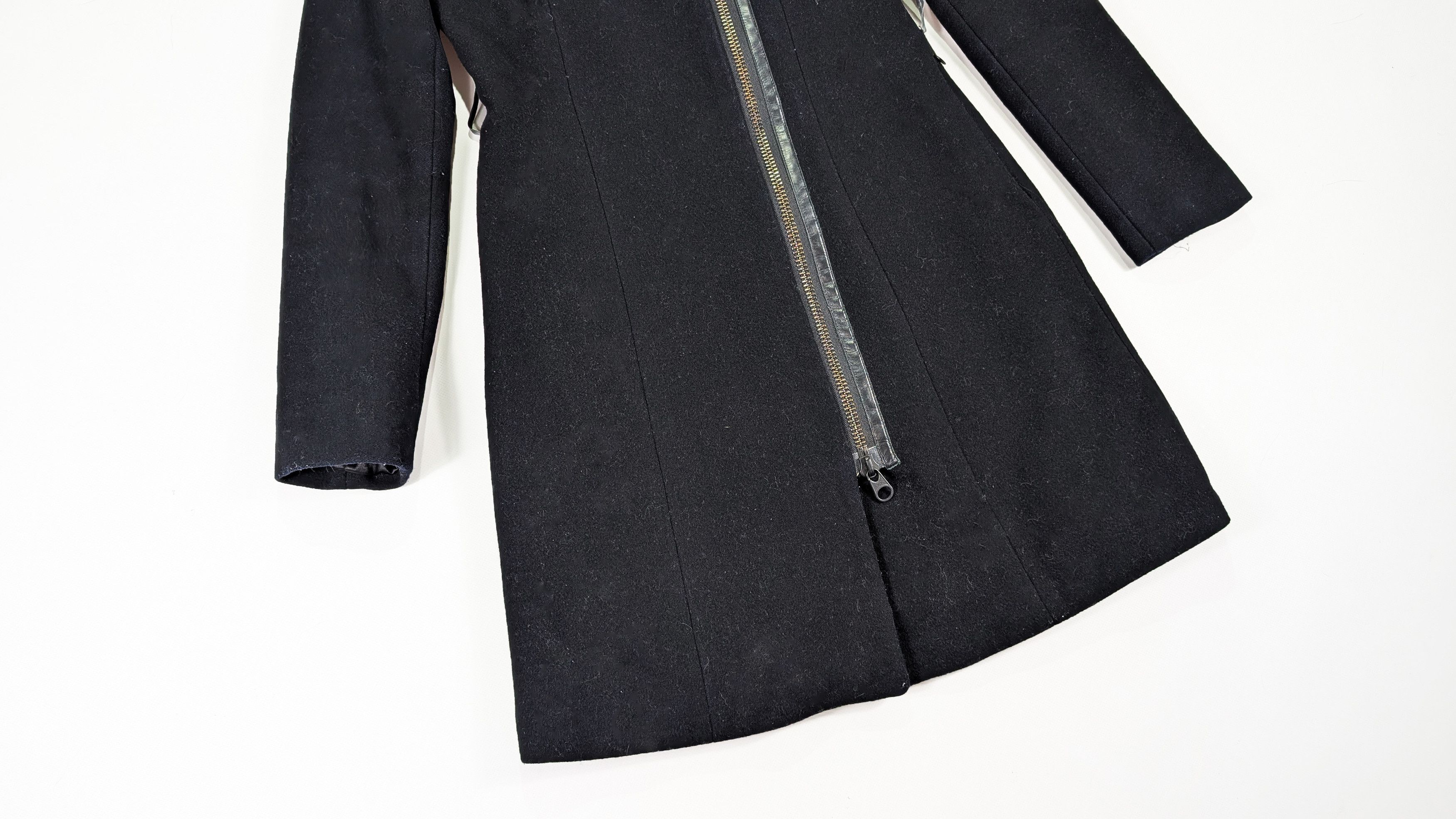 Mackage MACKAGE Wool Cashmere Leather Trim Black Coat Size S Size S / US 4 / IT 40 - 3 Thumbnail